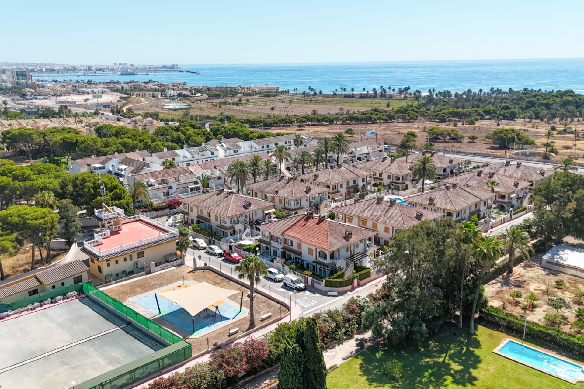 Resale - Apartment / flat - Torrevieja - Punta Prima