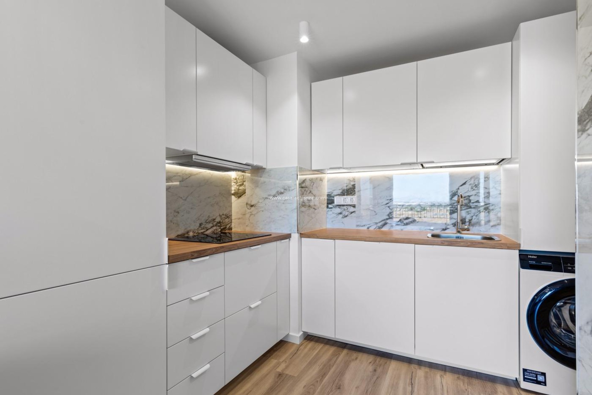 Resale - Apartment / flat - Torrevieja - Punta Prima