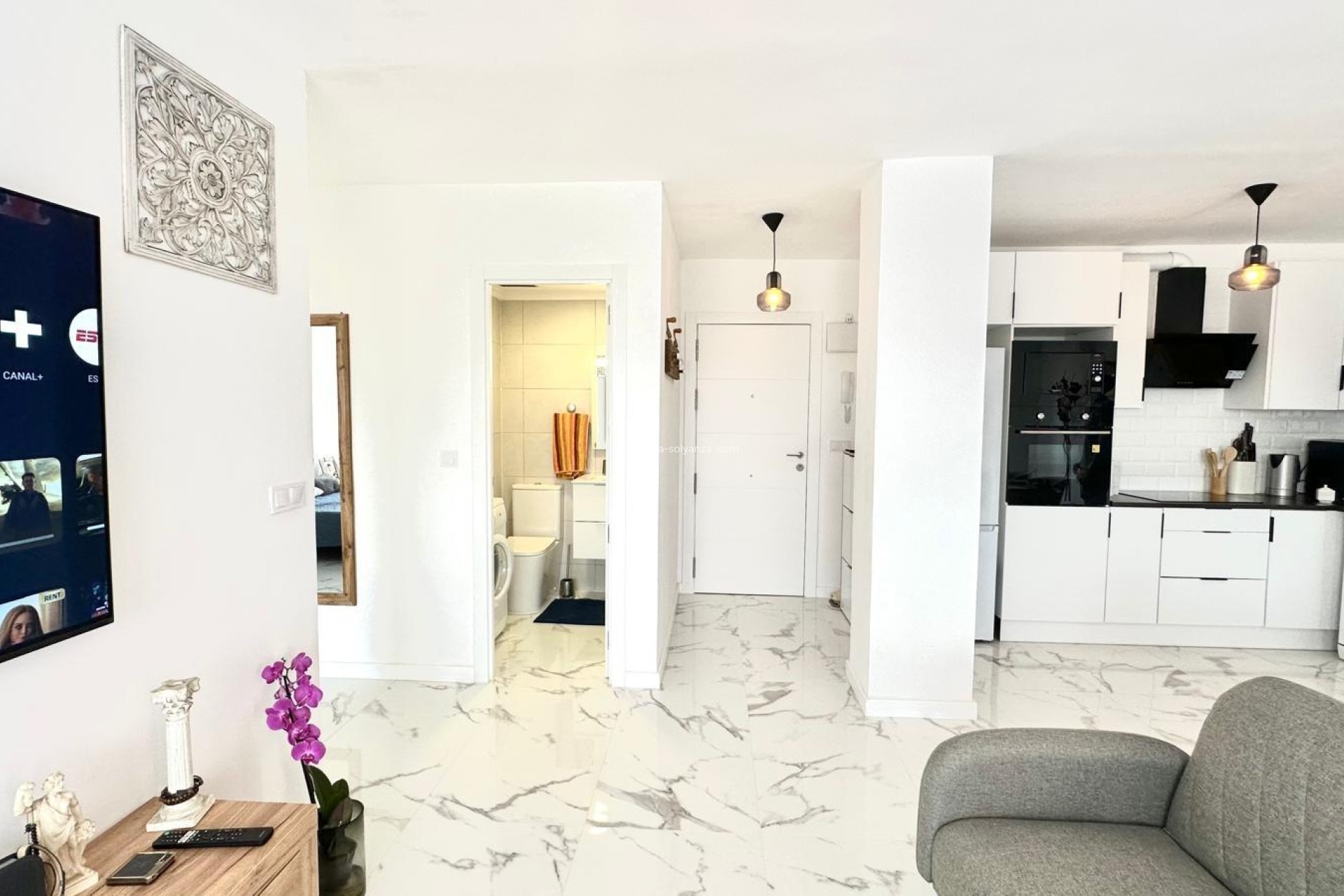 Resale - Apartment / flat - Torrevieja - Punta Prima