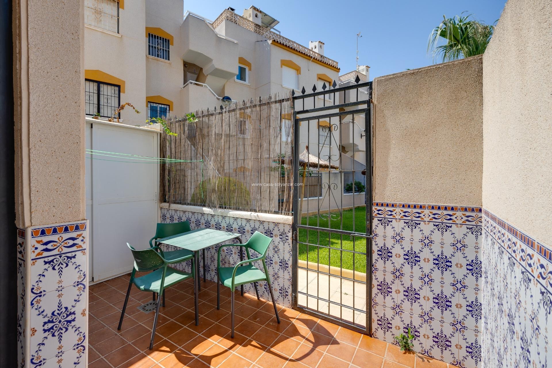 Resale - Apartment / flat - Torrevieja - Punta Prima