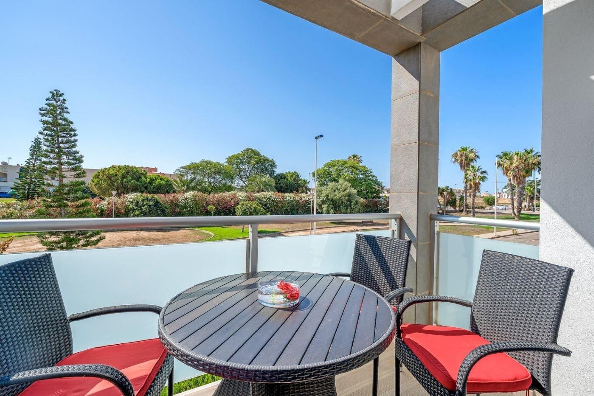 Resale - Apartment / flat - Torrevieja - Punta Prima