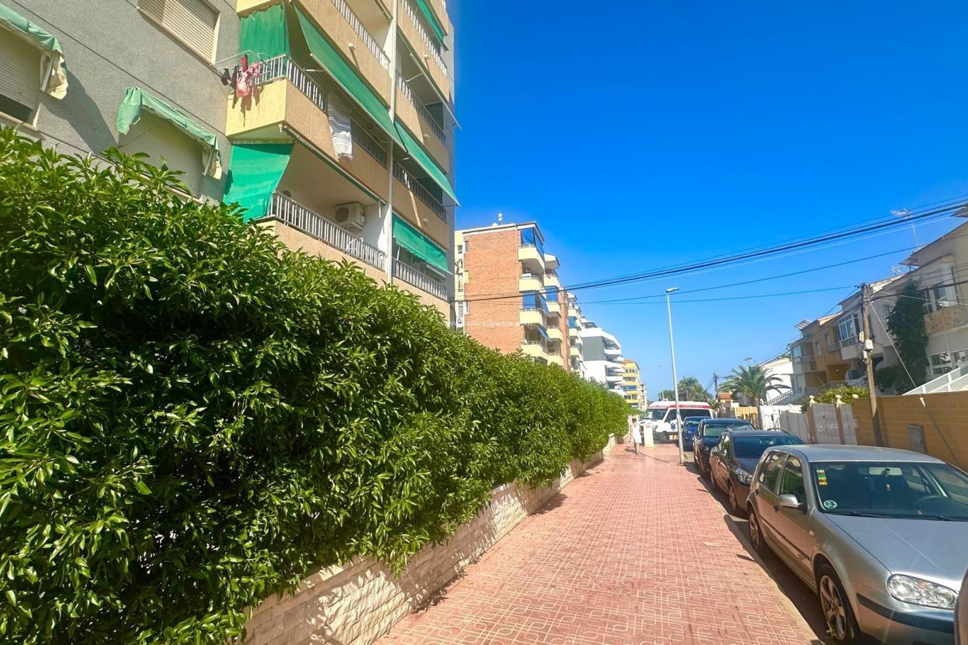 Resale - Apartment / flat - Torrevieja - Punta Prima