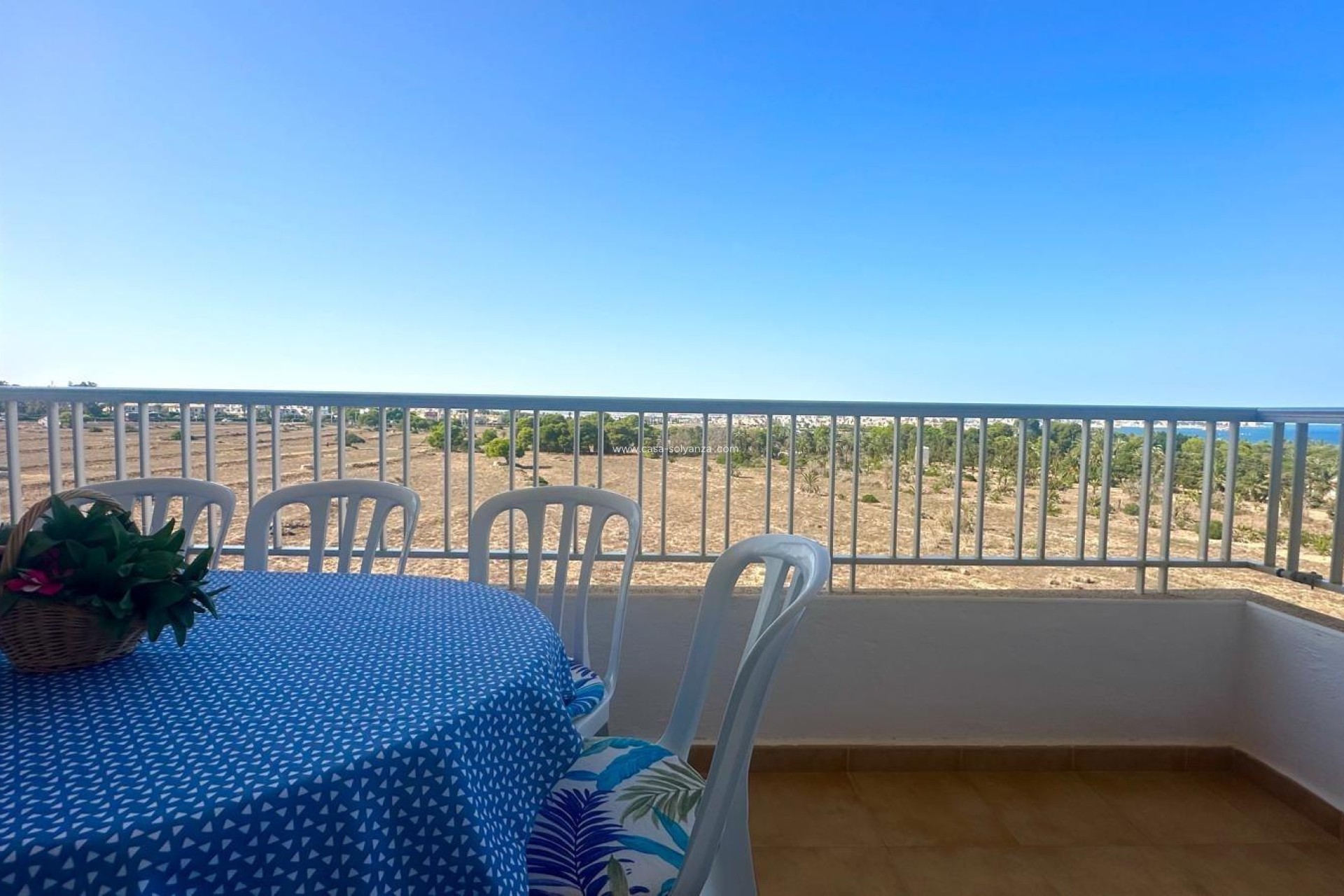 Resale - Apartment / flat - Torrevieja - Punta Prima