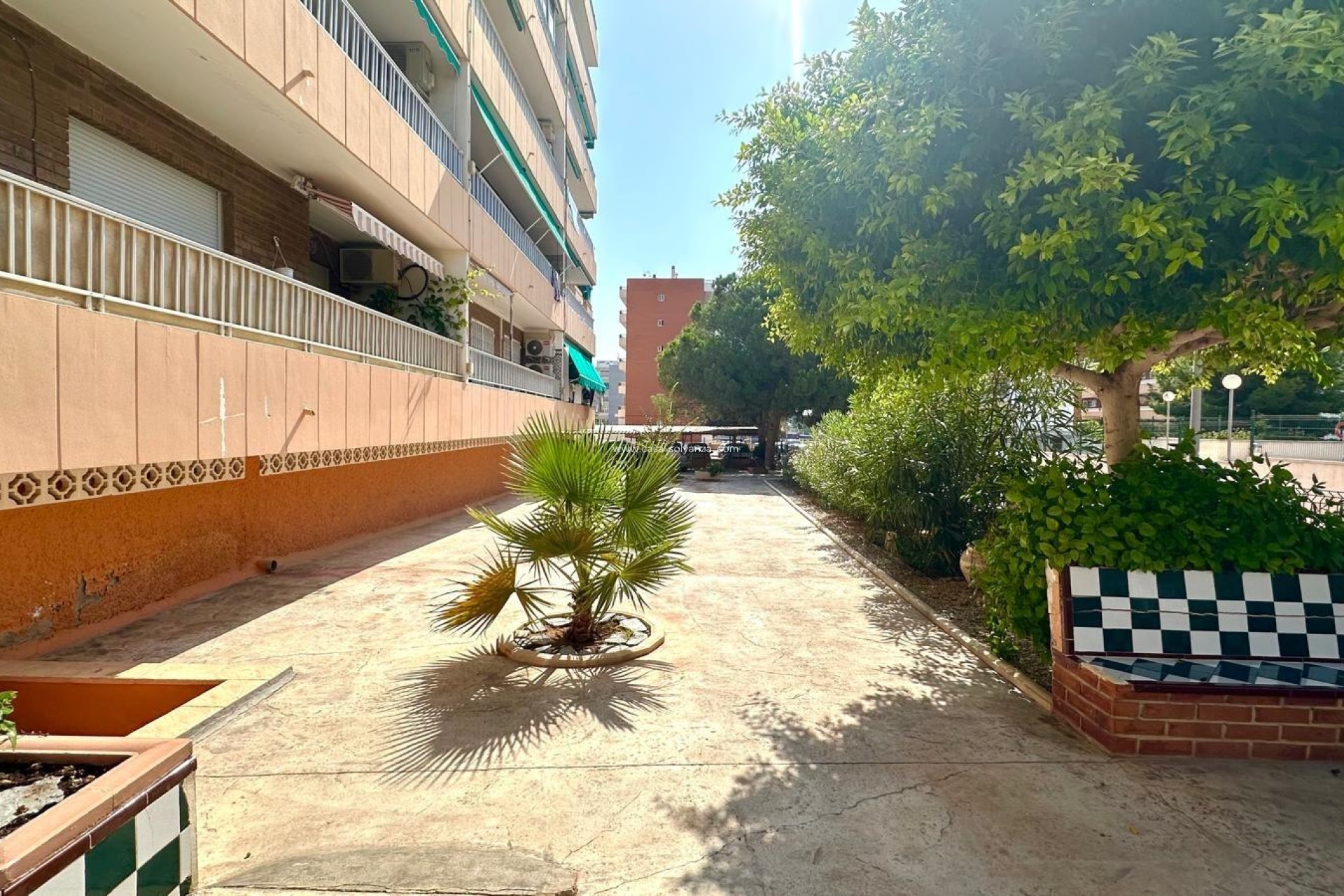 Resale - Apartment / flat - Torrevieja - Punta Prima