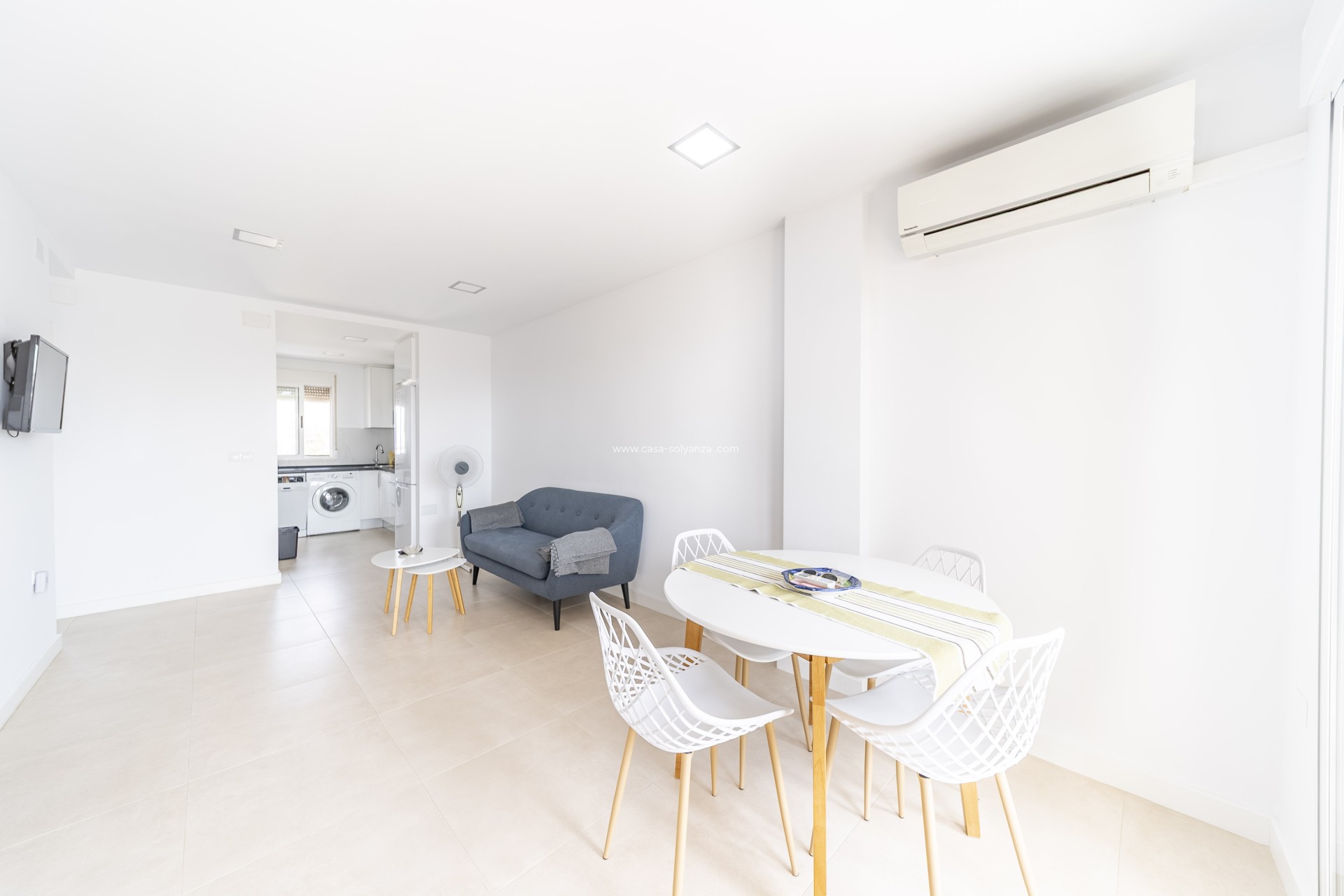 Resale - Apartment / flat - Torrevieja - Punta Prima