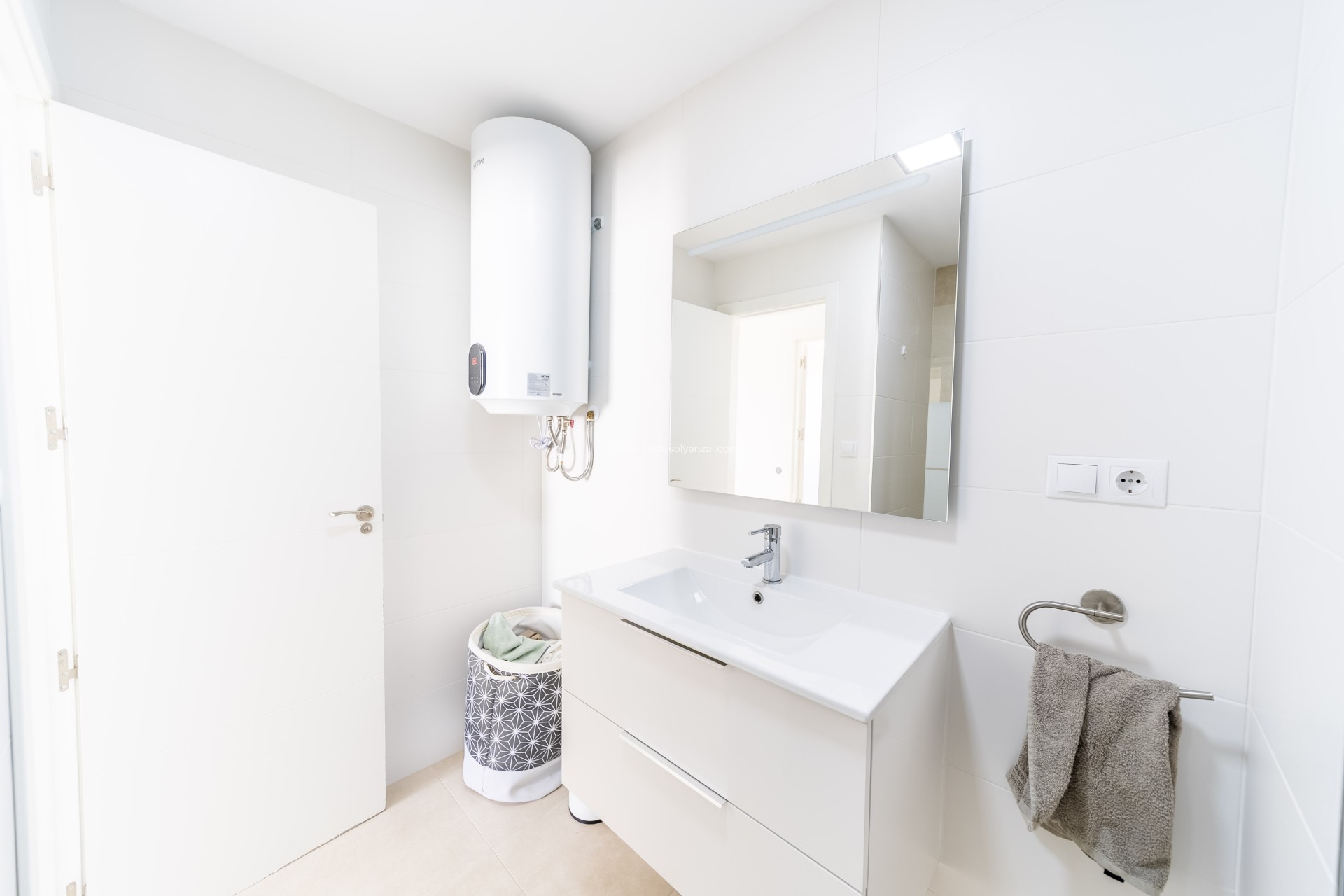Resale - Apartment / flat - Torrevieja - Punta Prima