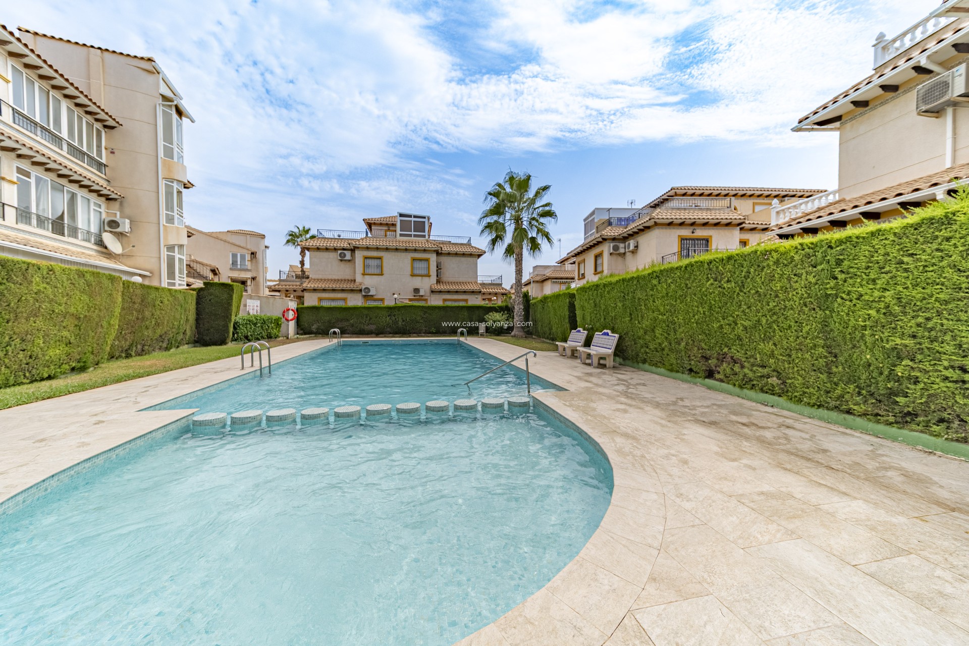 Resale - Apartment / flat - Torrevieja - Punta Prima