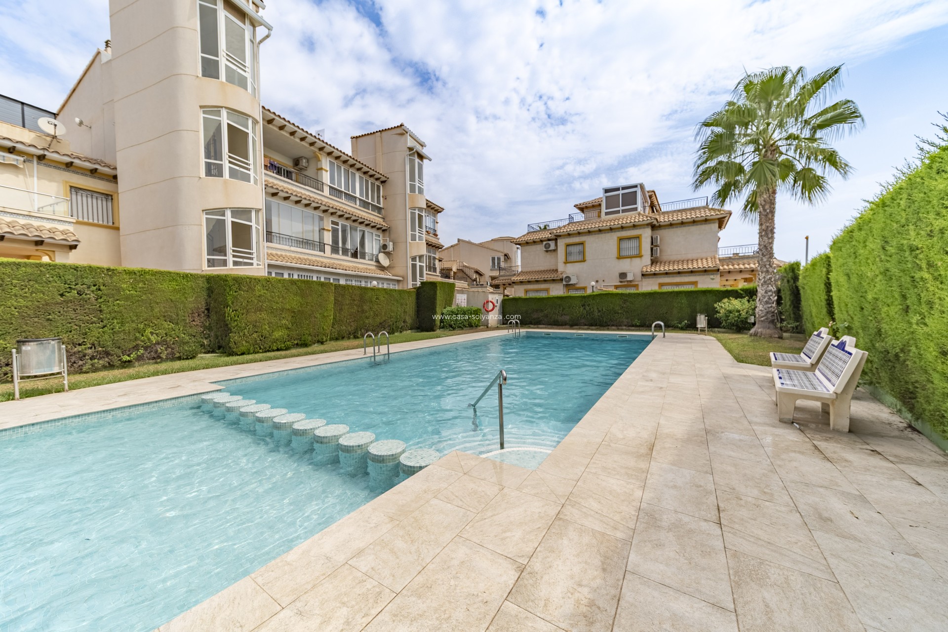 Resale - Apartment / flat - Torrevieja - Punta Prima