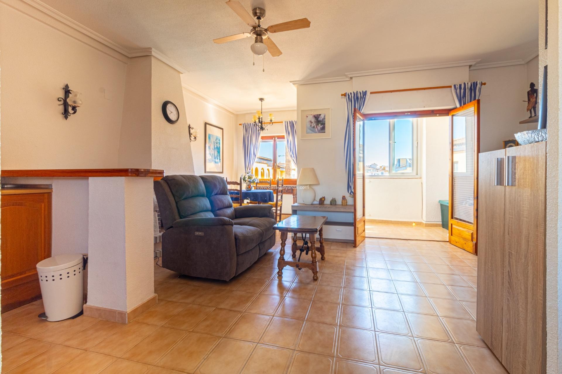 Resale - Apartment / flat - Torrevieja - Punta Prima