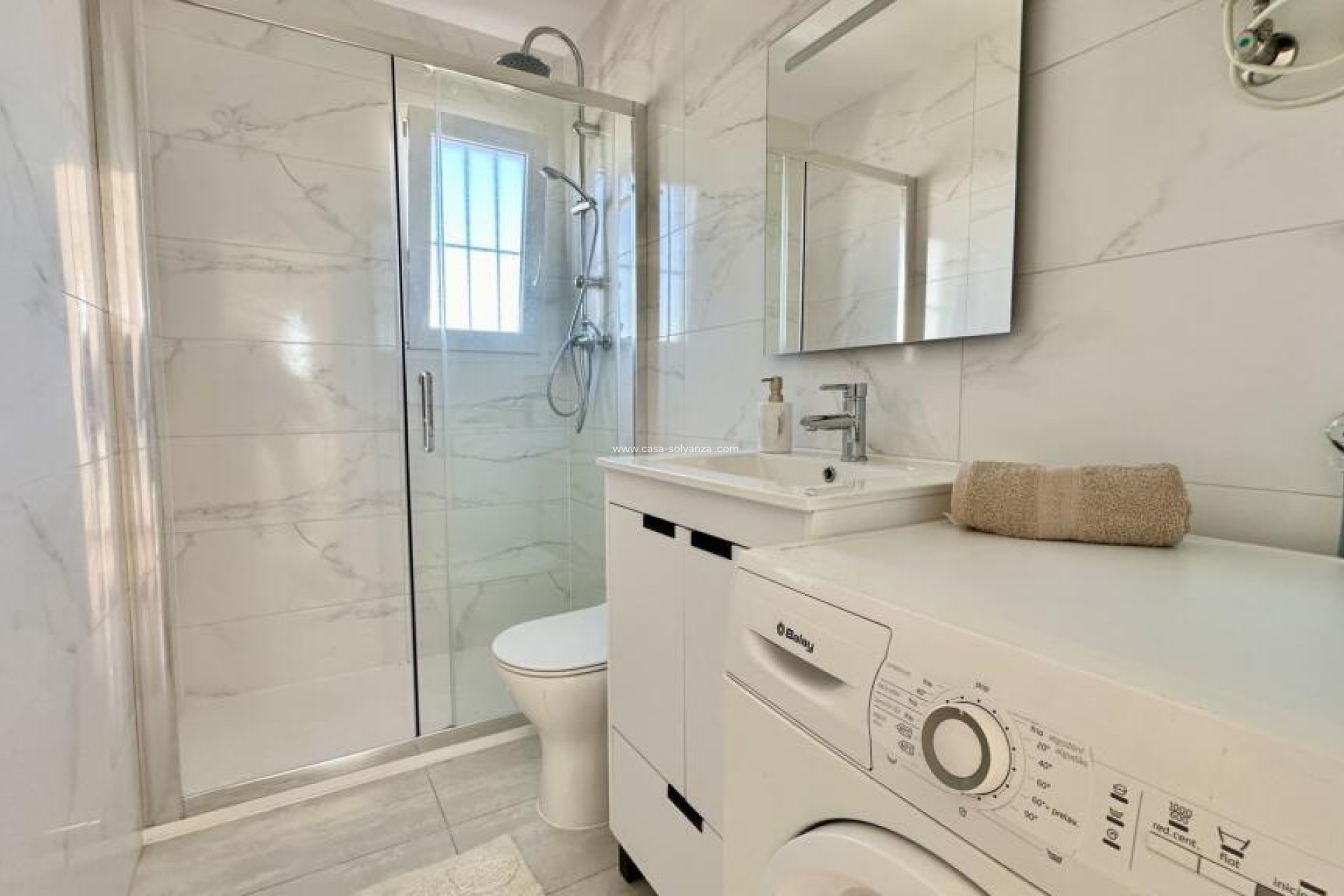 Resale - Apartment / flat - Torrevieja - Punta Prima