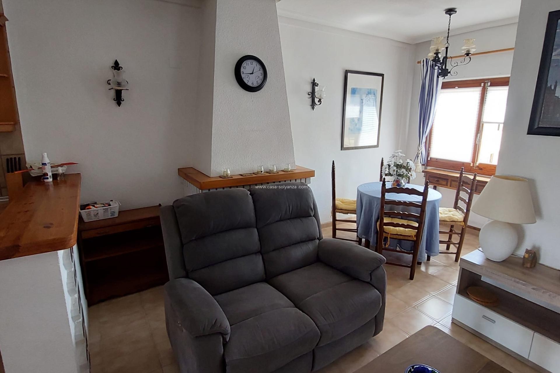 Resale - Apartment / flat - Torrevieja - Punta Prima