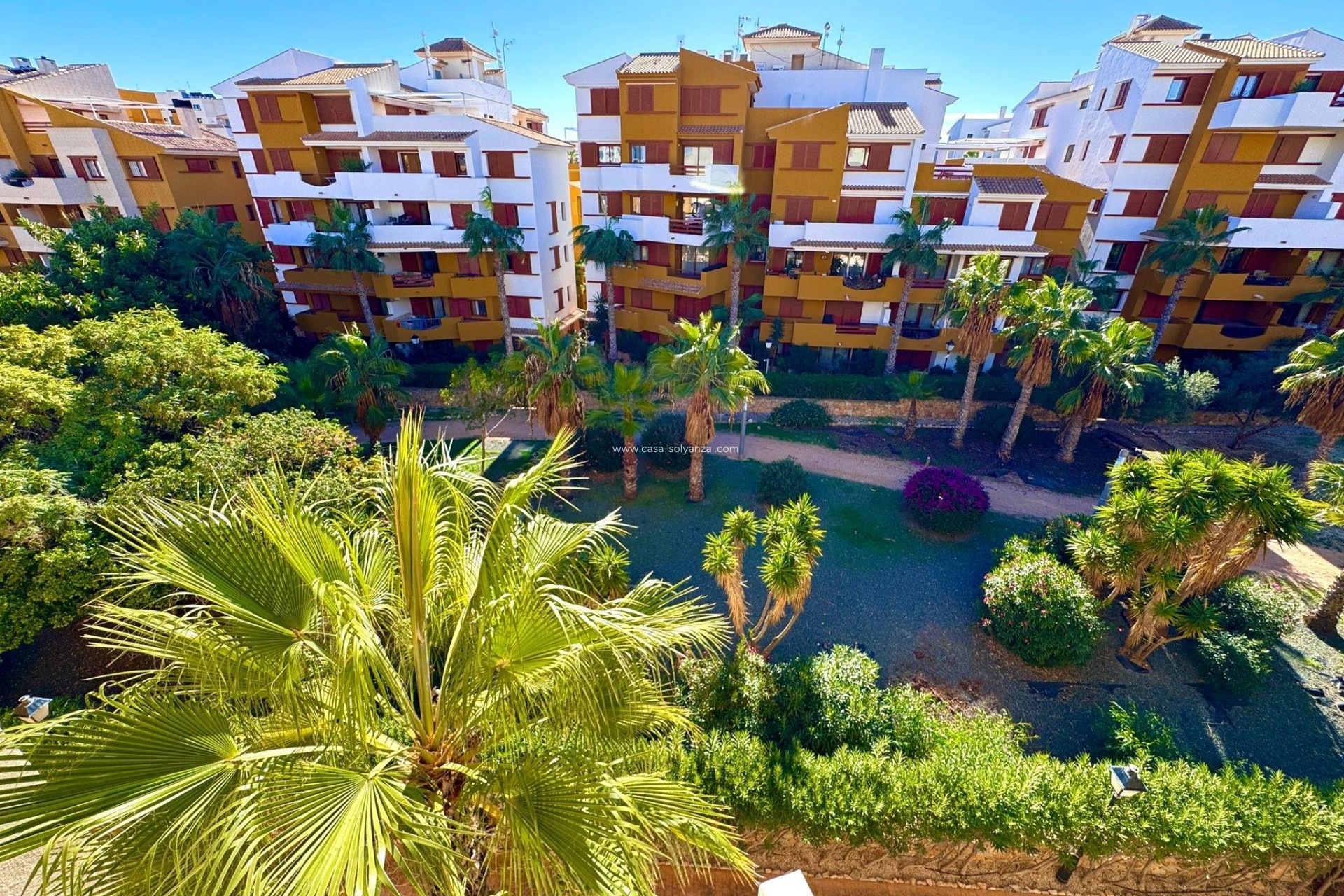 Resale - Apartment / flat - Torrevieja - Punta Prima