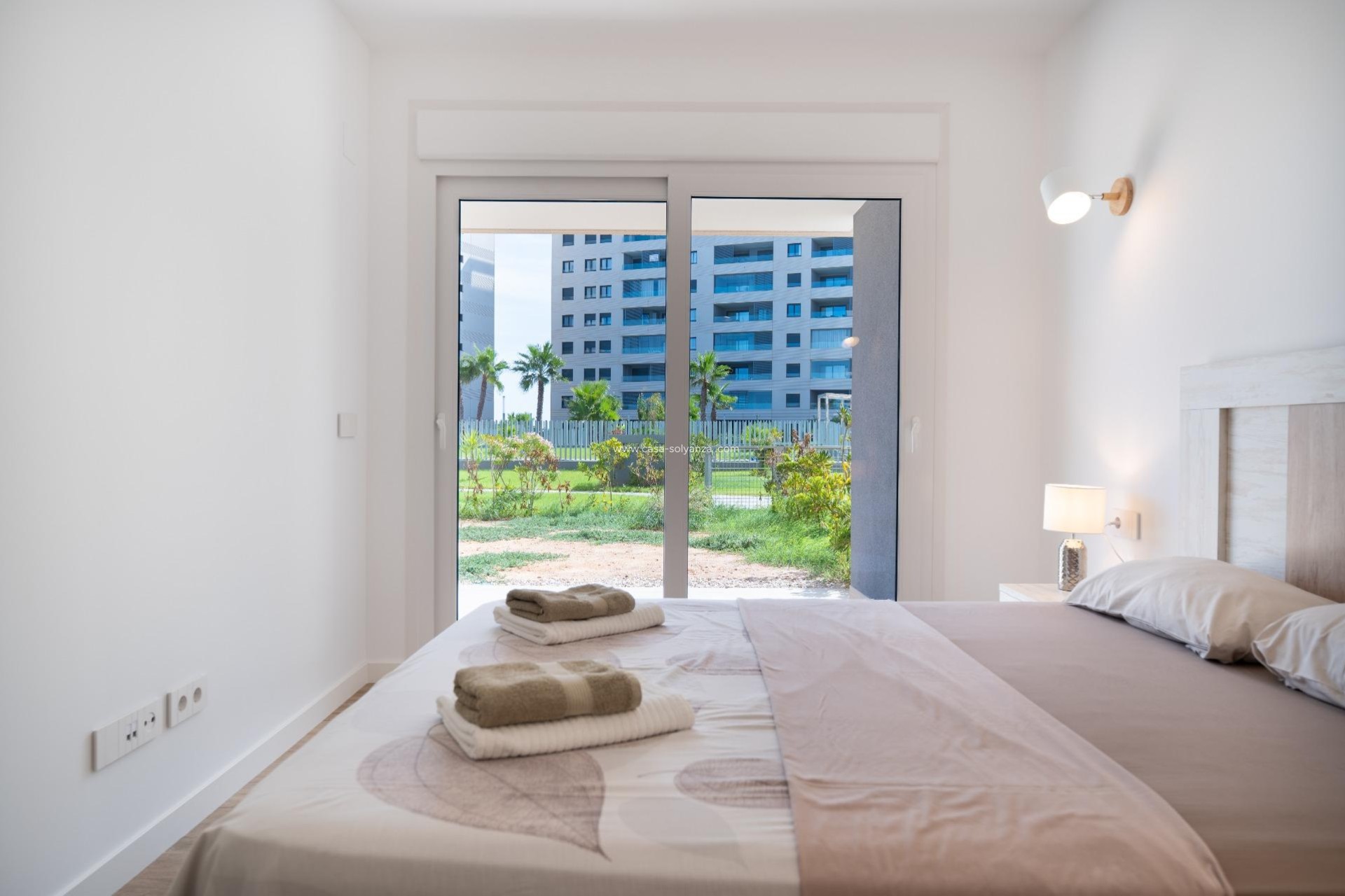 Resale - Apartment / flat - Torrevieja - Punta Prima