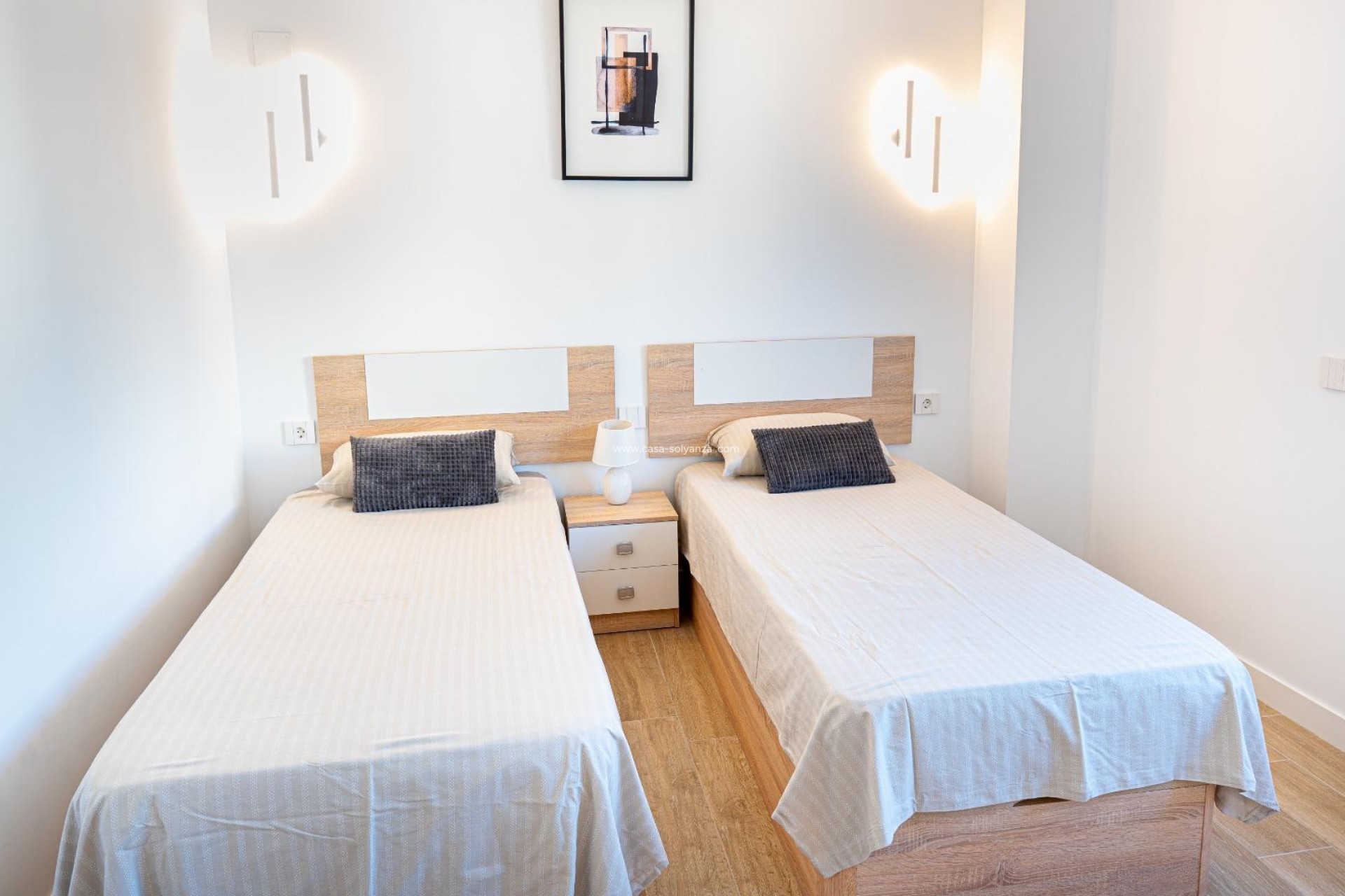 Resale - Apartment / flat - Torrevieja - Punta Prima