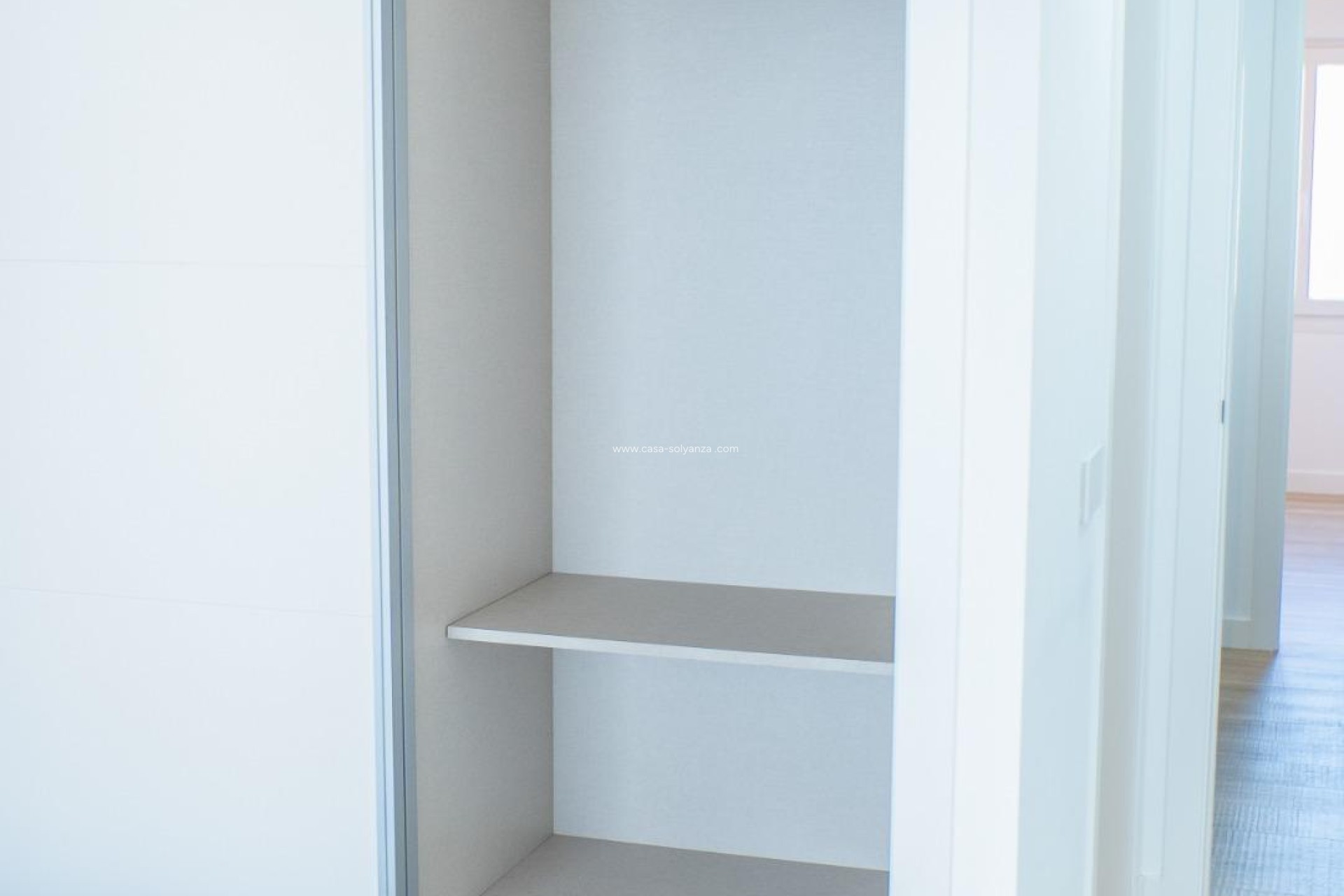 Resale - Apartment / flat - Torrevieja - Punta Prima