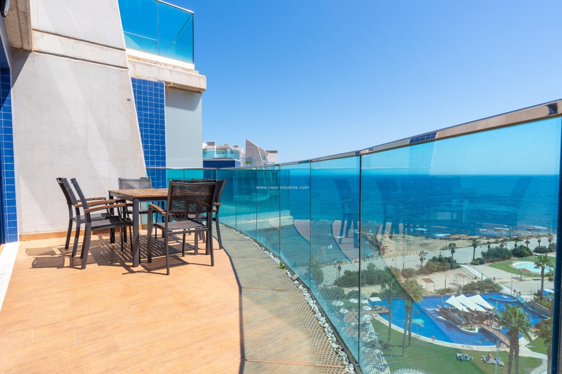 Resale - Apartment / flat - Torrevieja - Punta Prima