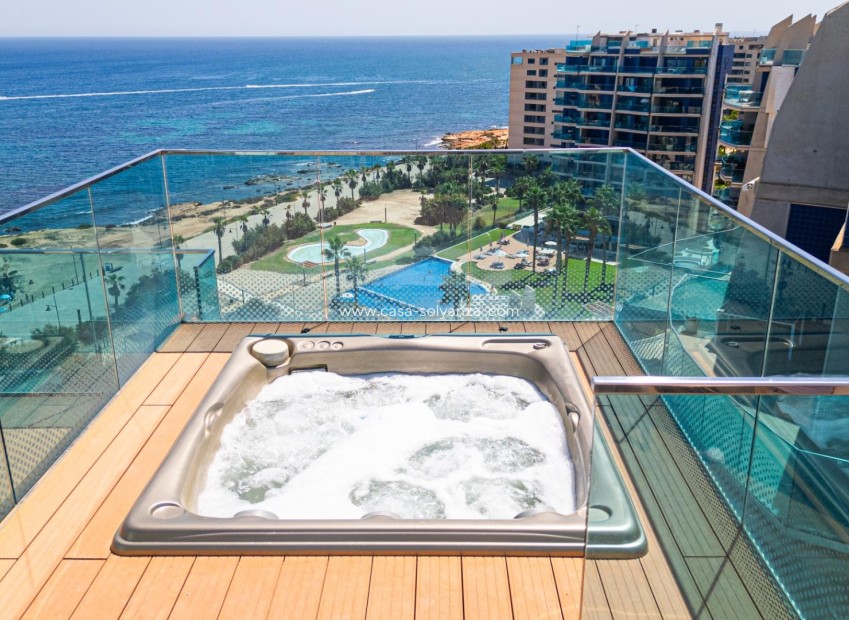 Resale - Apartment / flat - Torrevieja - Punta Prima