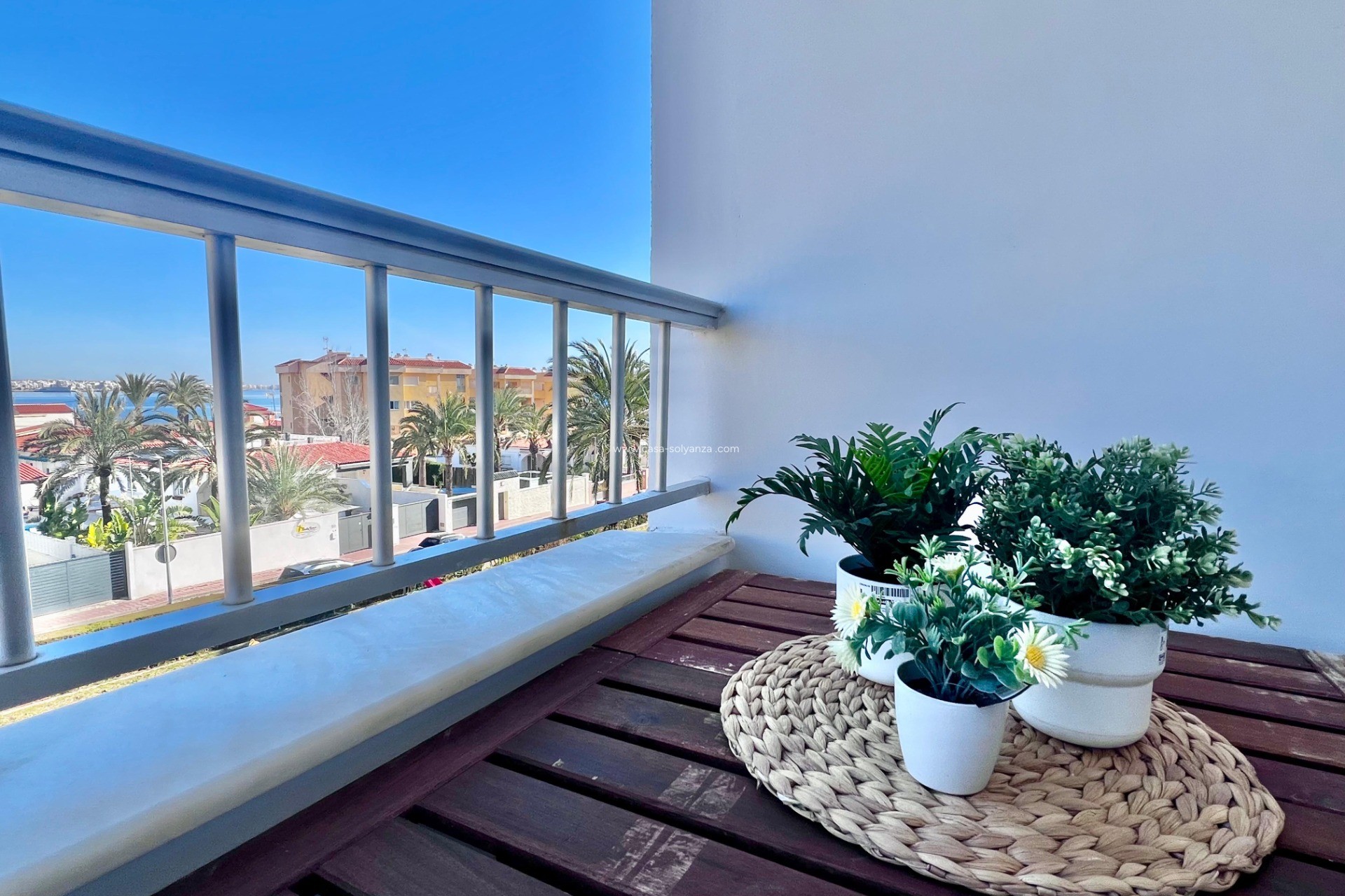 Resale - Apartment / flat - Torrevieja - Punta Prima