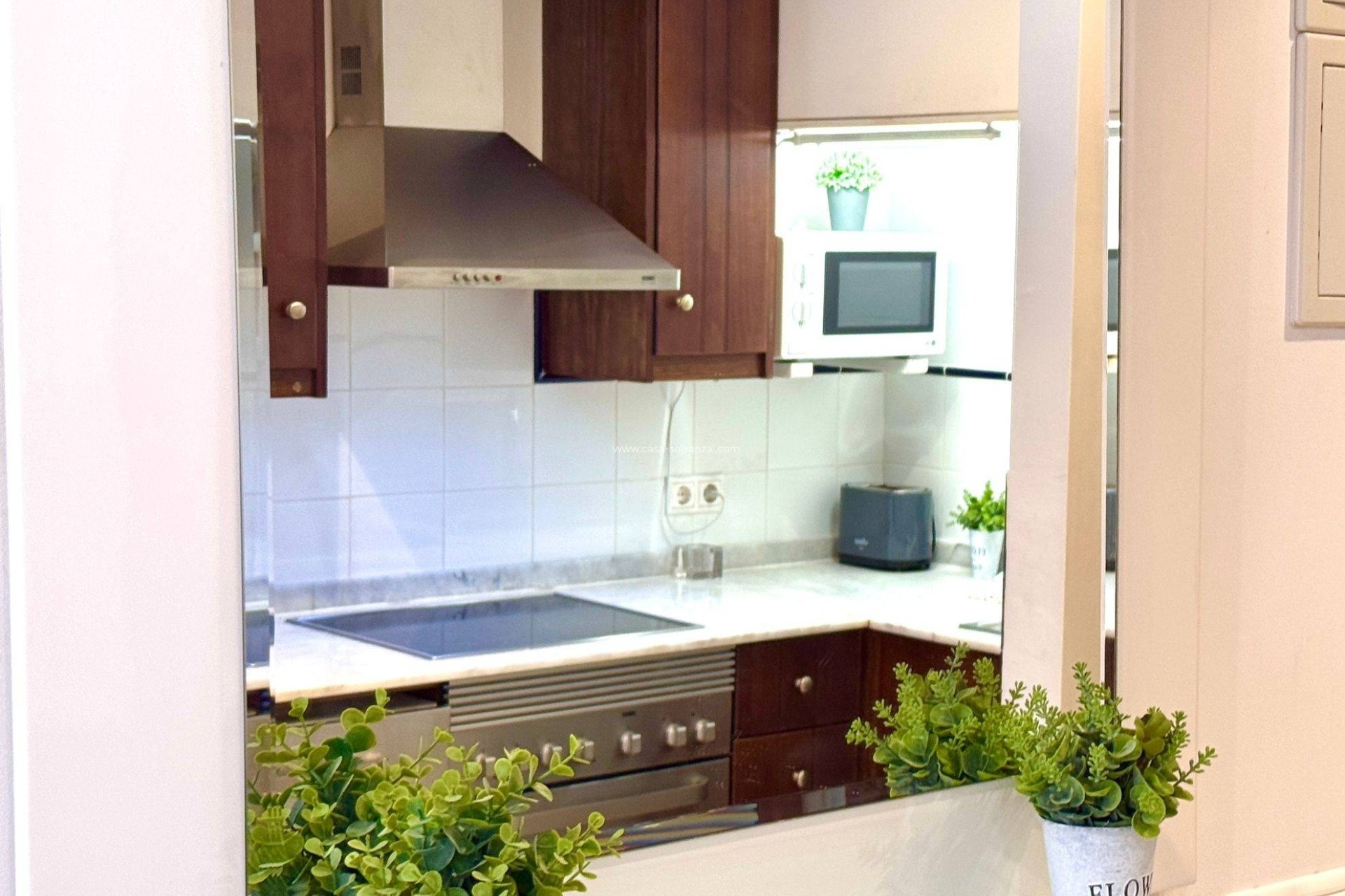 Resale - Apartment / flat - Torrevieja - Punta Prima