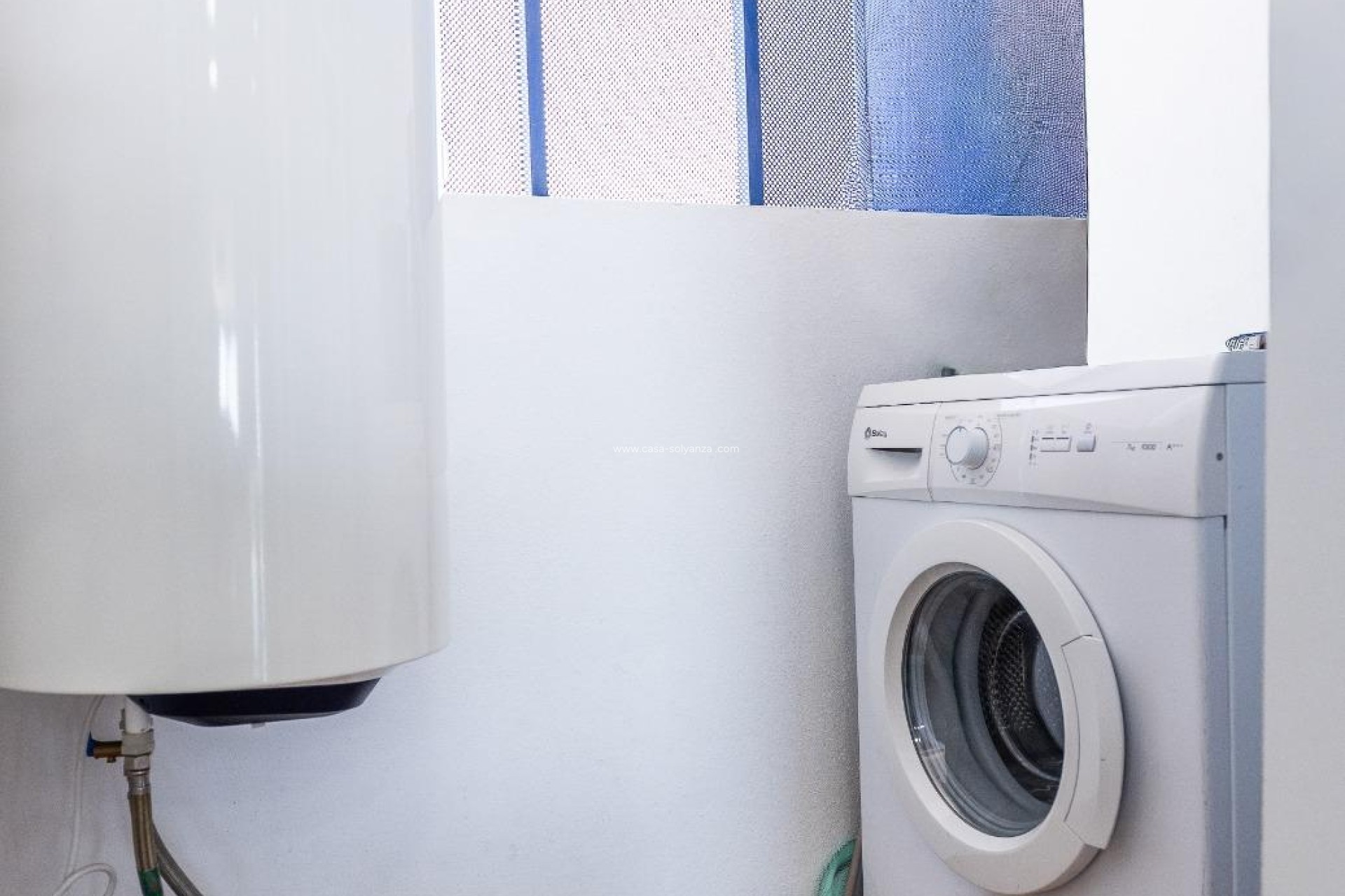 Resale - Apartment / flat - Torrevieja - Punta Prima