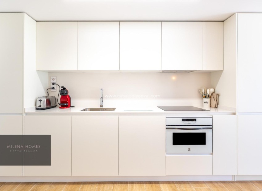 Resale - Apartment / flat - Torrevieja - Punta Prima