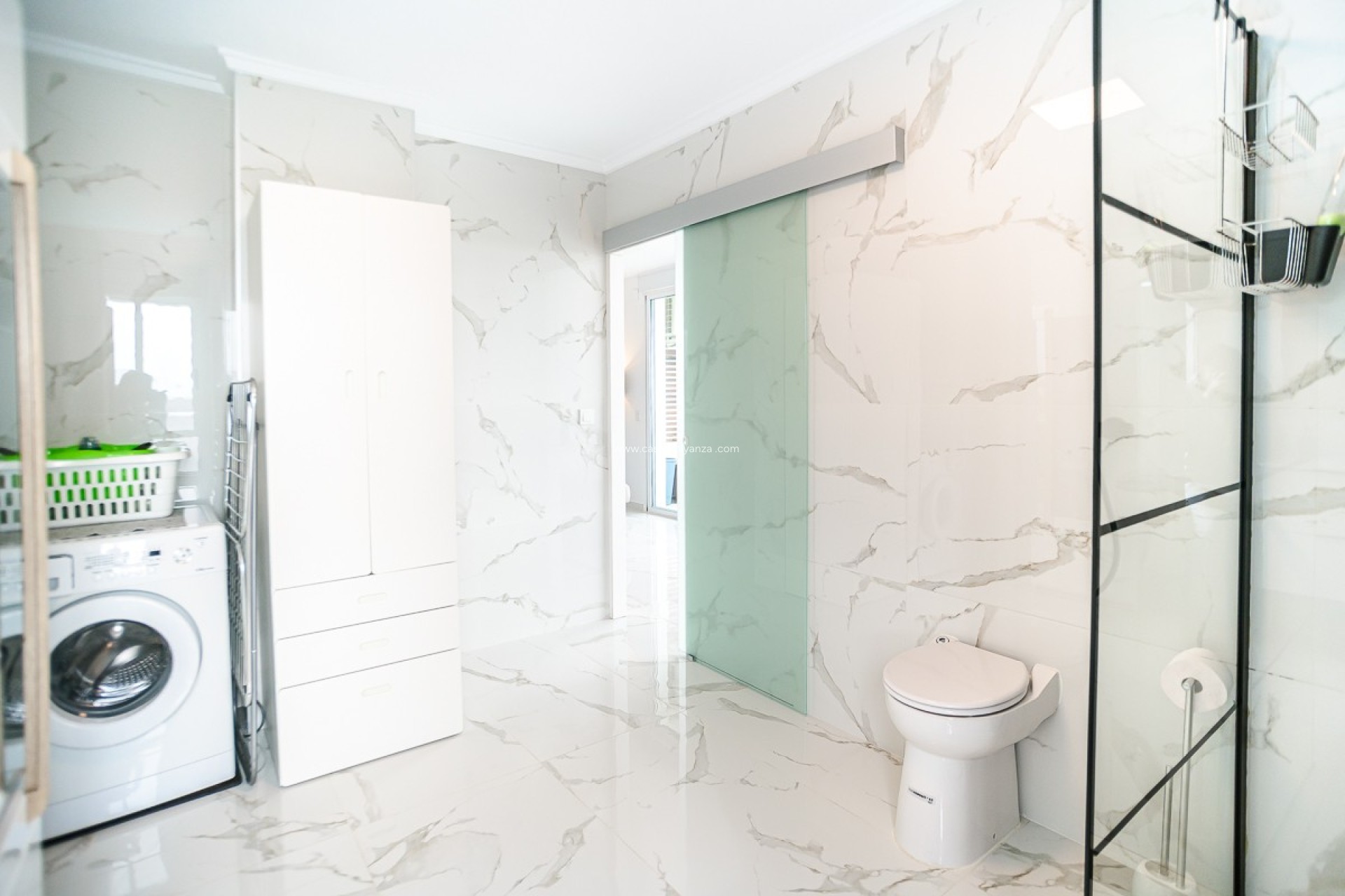 Resale - Apartment / flat - Torrevieja - Punta Prima