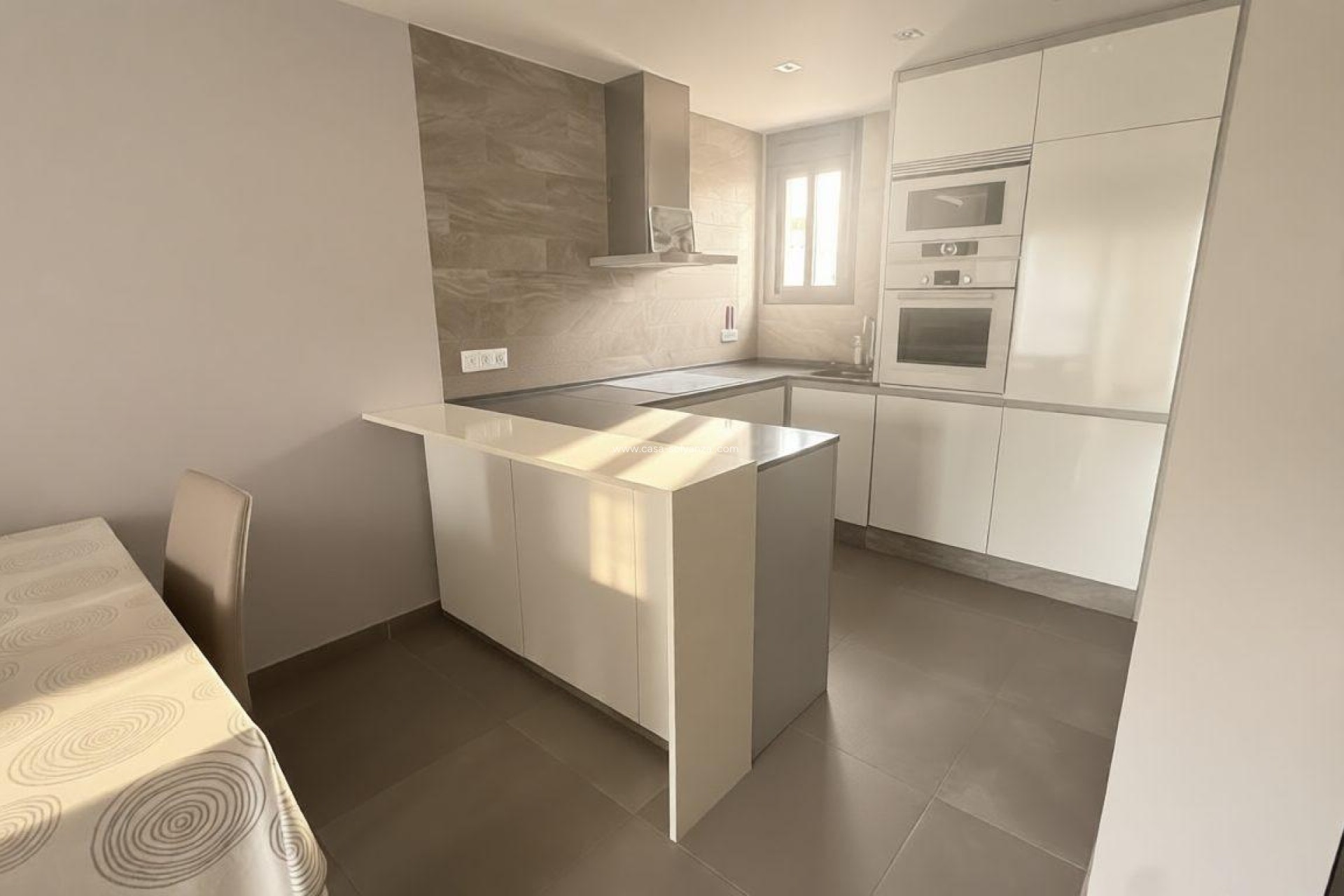 Resale - Apartment / flat - Torrevieja - Punta Prima