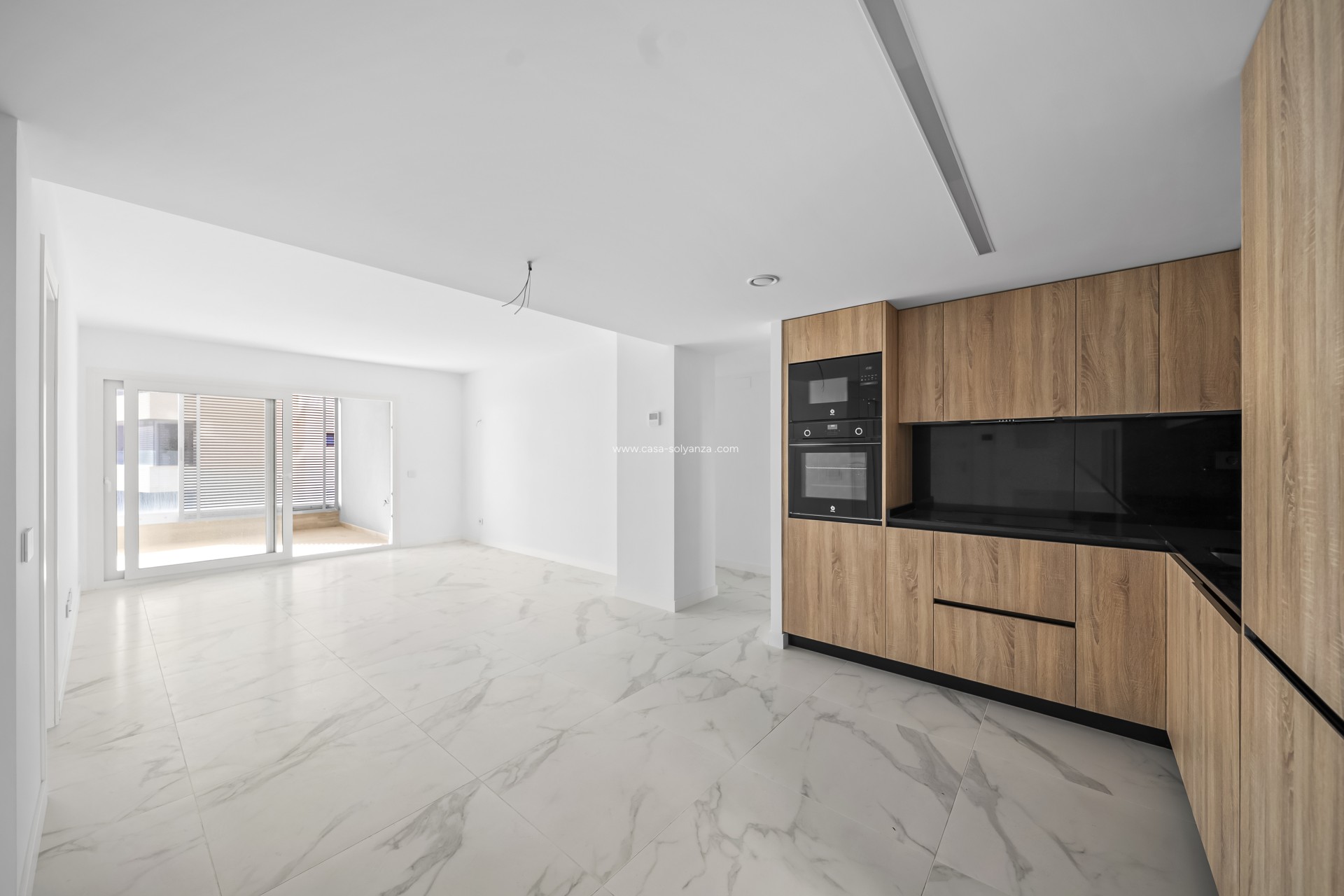 Resale - Apartment / flat - Torrevieja - Punta Prima