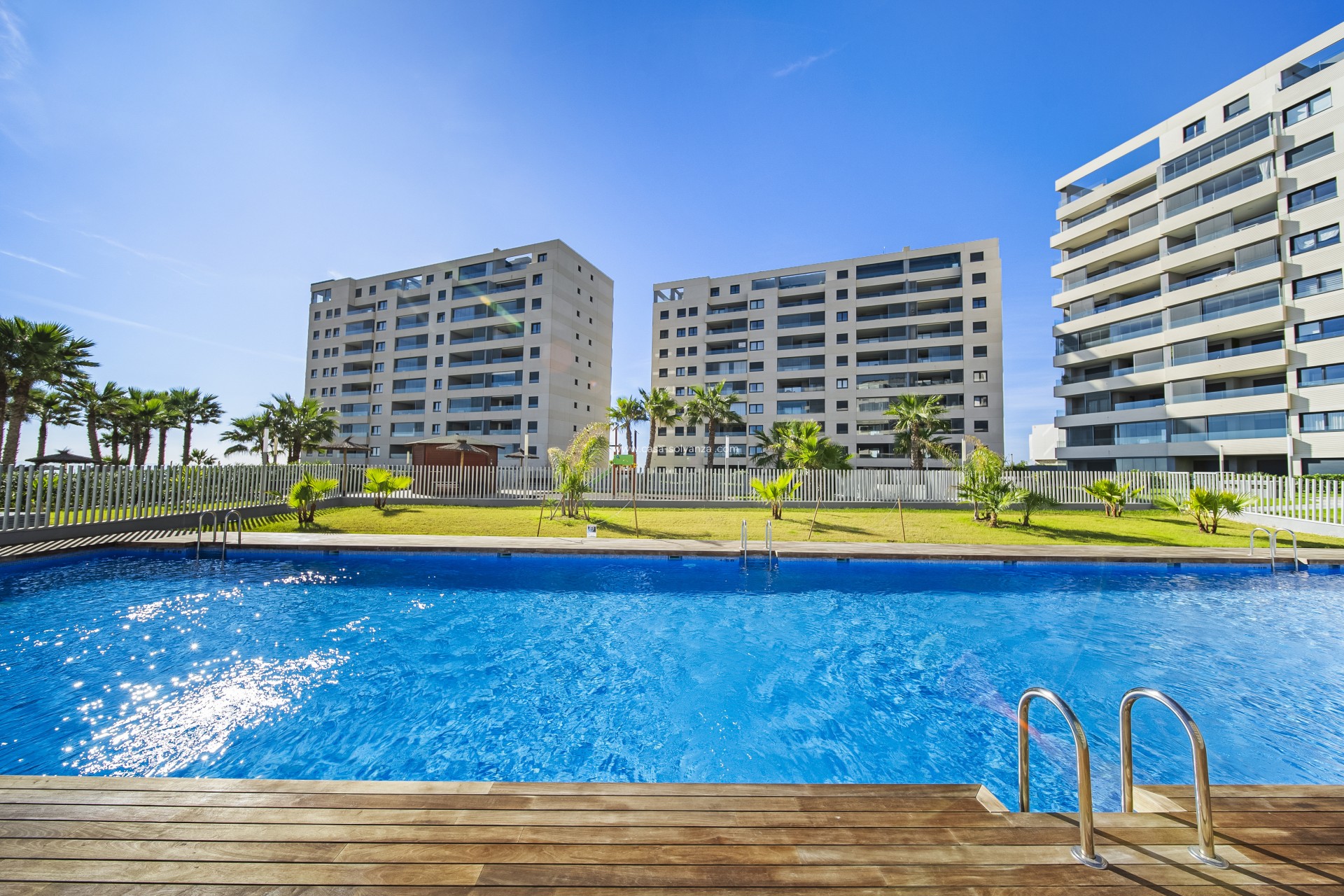Resale - Apartment / flat - Torrevieja - Punta Prima