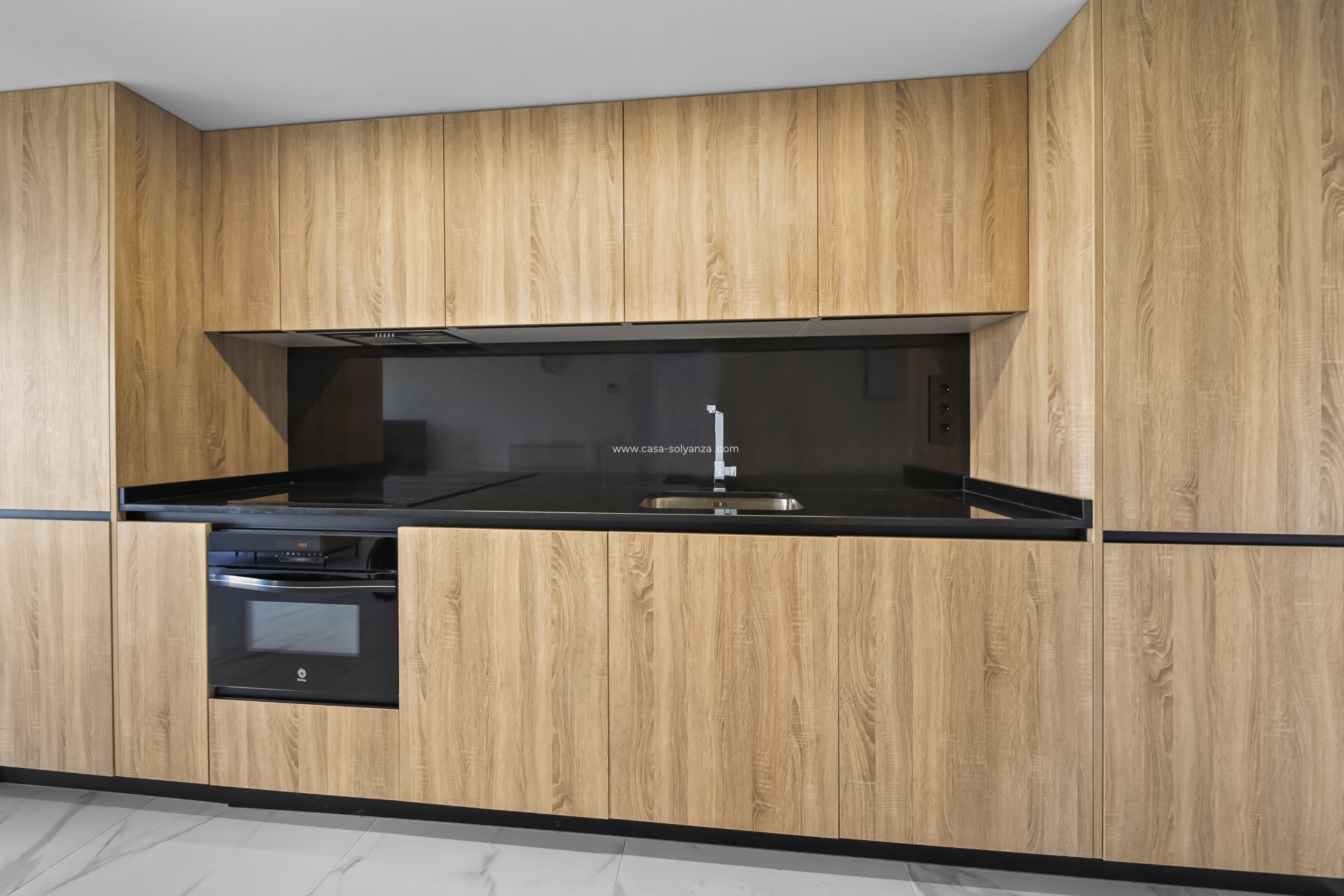 Resale - Apartment / flat - Torrevieja - Punta Prima