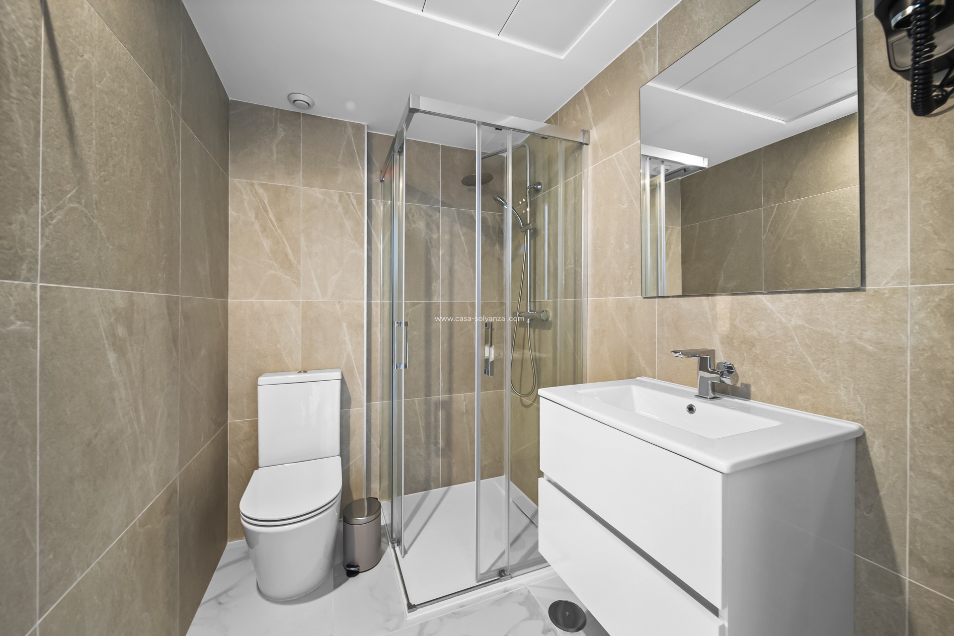 Resale - Apartment / flat - Torrevieja - Punta Prima