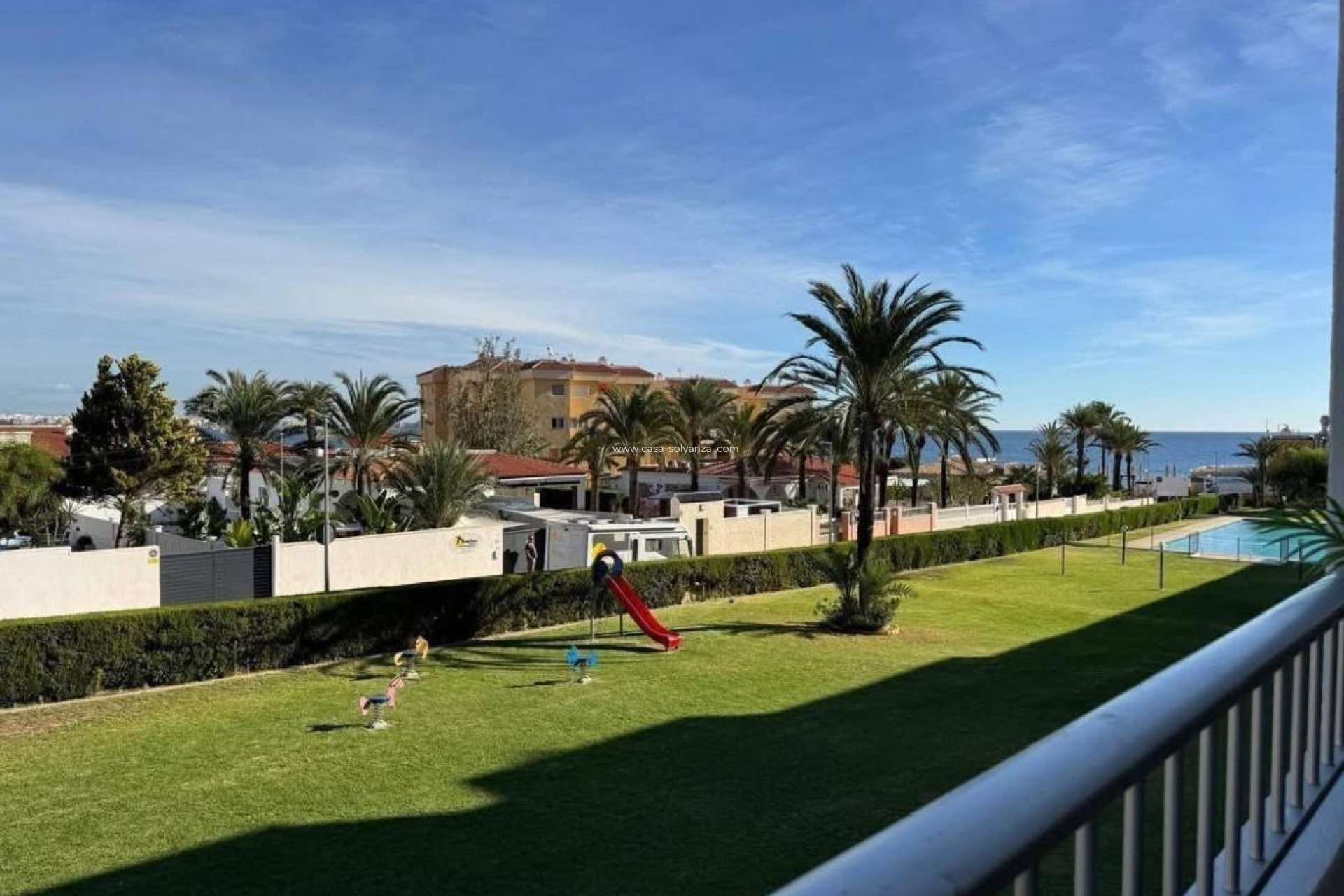 Resale - Apartment / flat - Torrevieja - Punta Prima