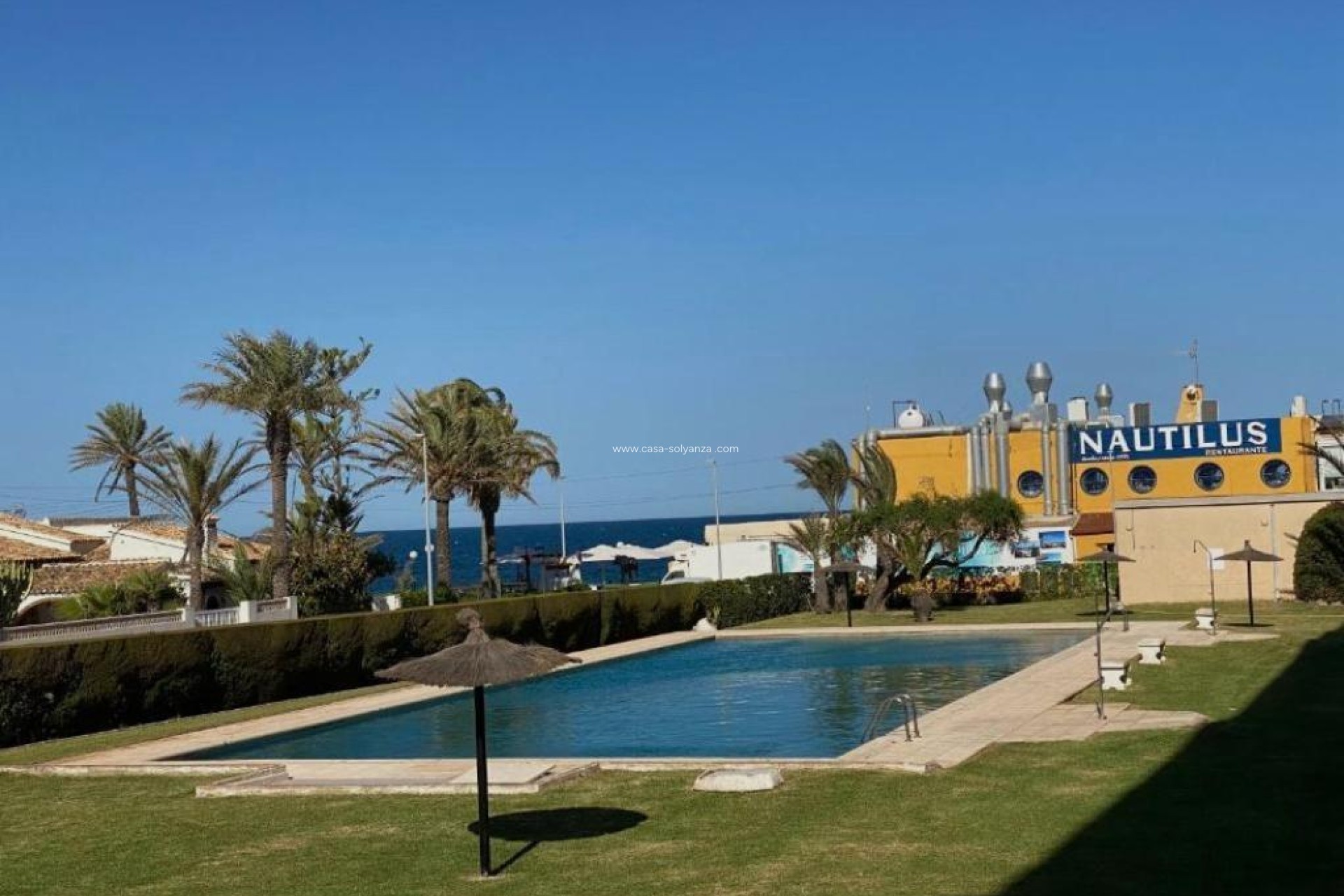 Resale - Apartment / flat - Torrevieja - Punta Prima