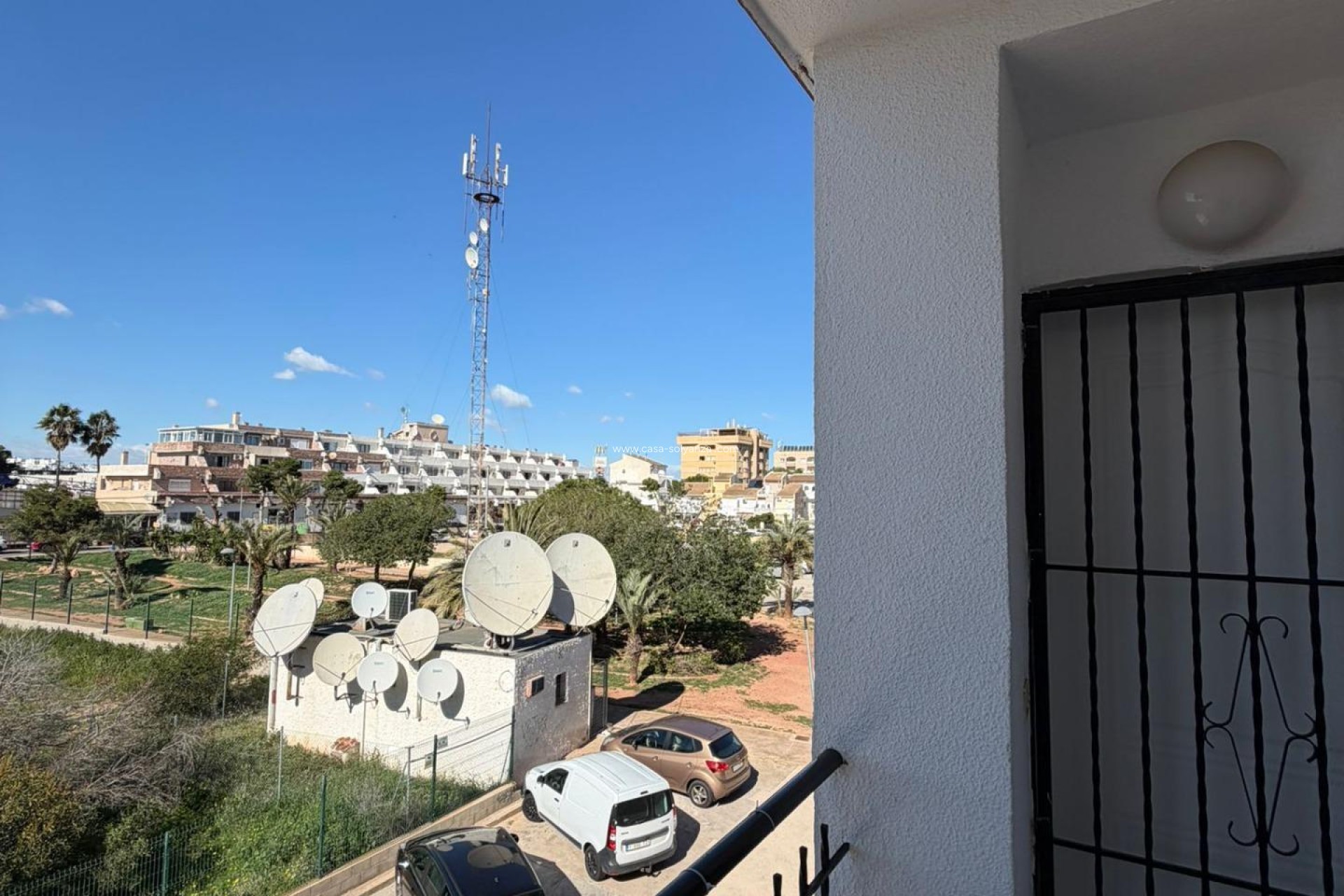 Resale - Apartment / flat - Torrevieja - Punta Prima