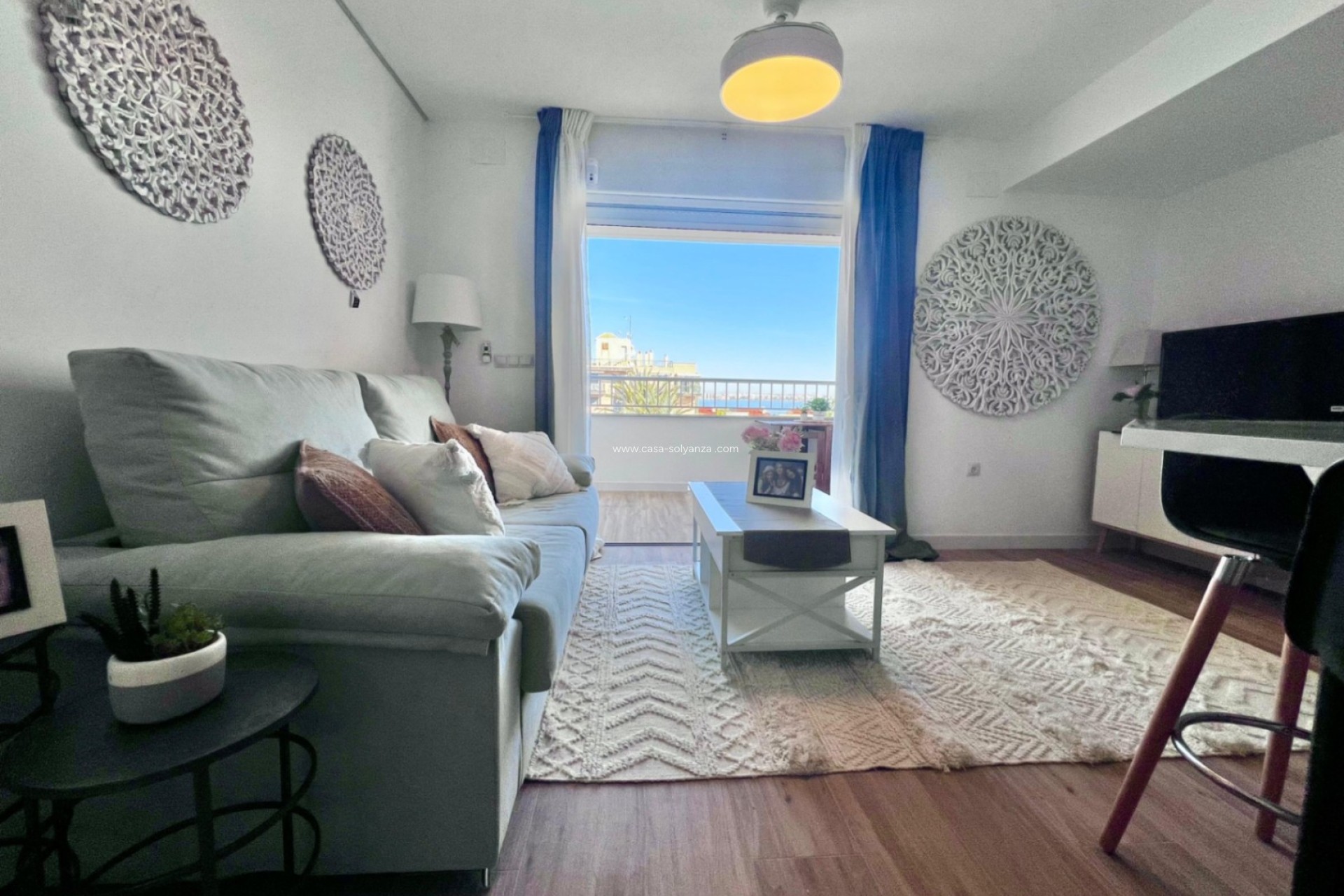 Resale - Apartment / flat - Torrevieja - Punta Prima