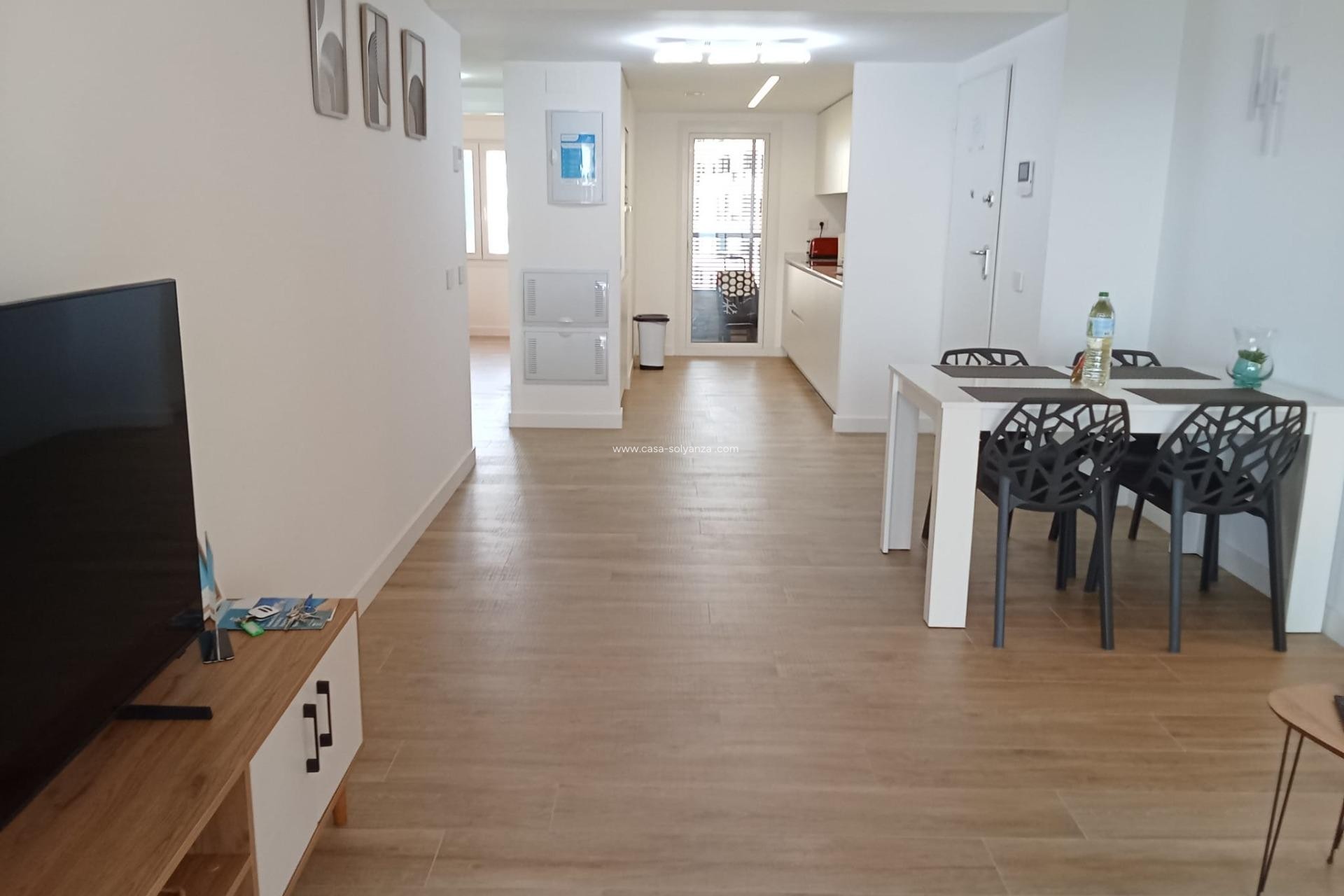 Resale - Apartment / flat - Torrevieja - Punta Prima