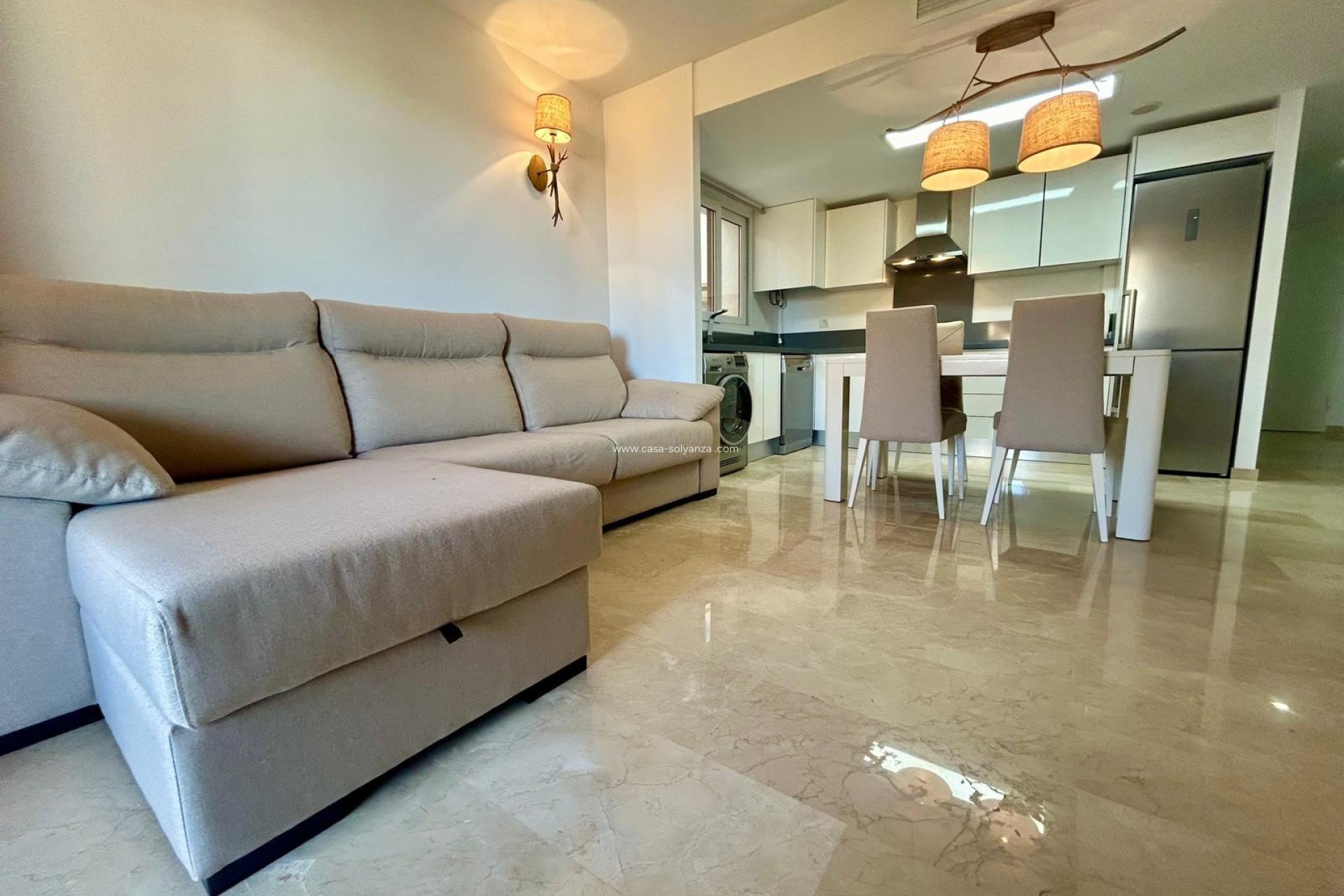 Resale - Apartment / flat - Torrevieja - Punta Prima