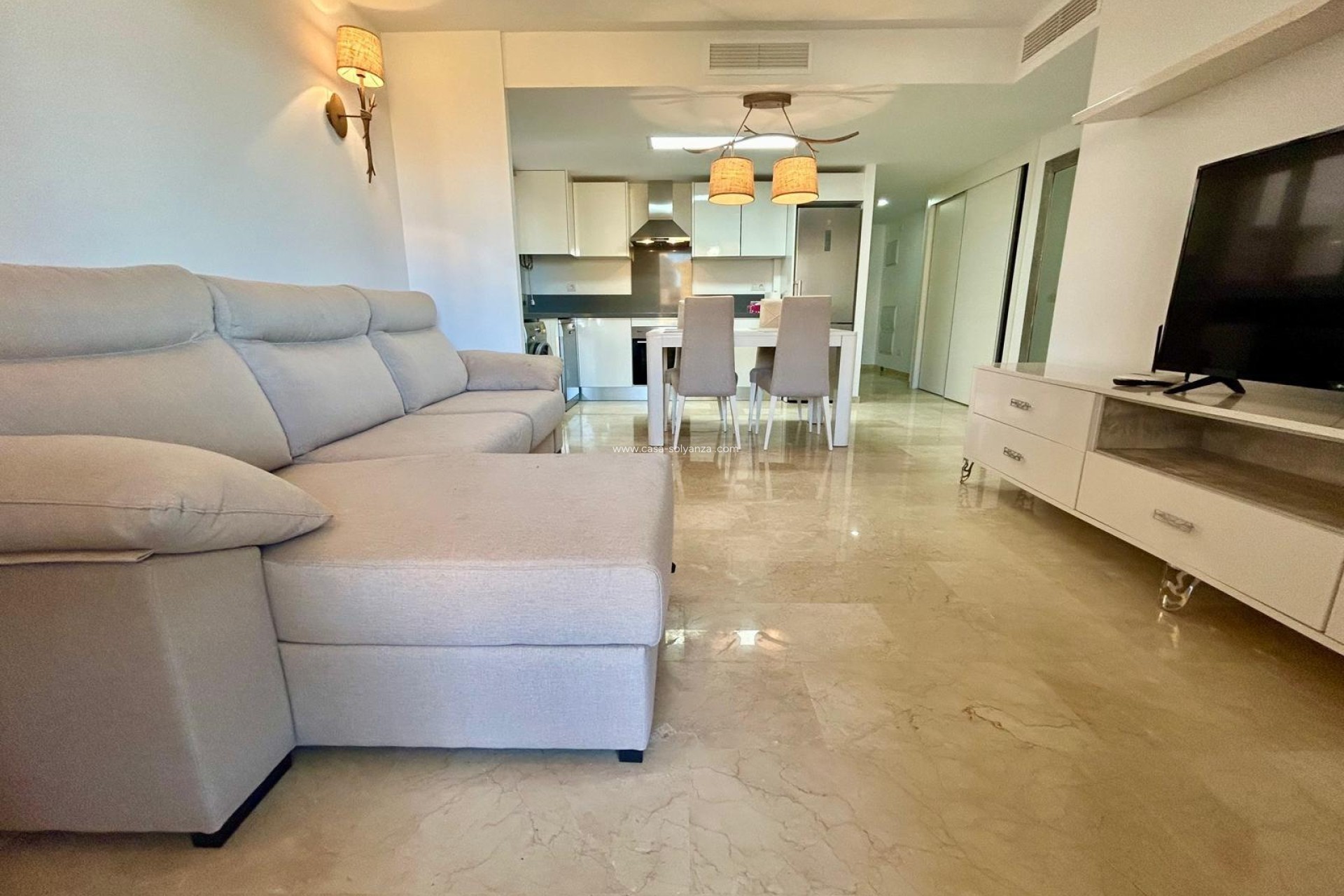 Resale - Apartment / flat - Torrevieja - Punta Prima