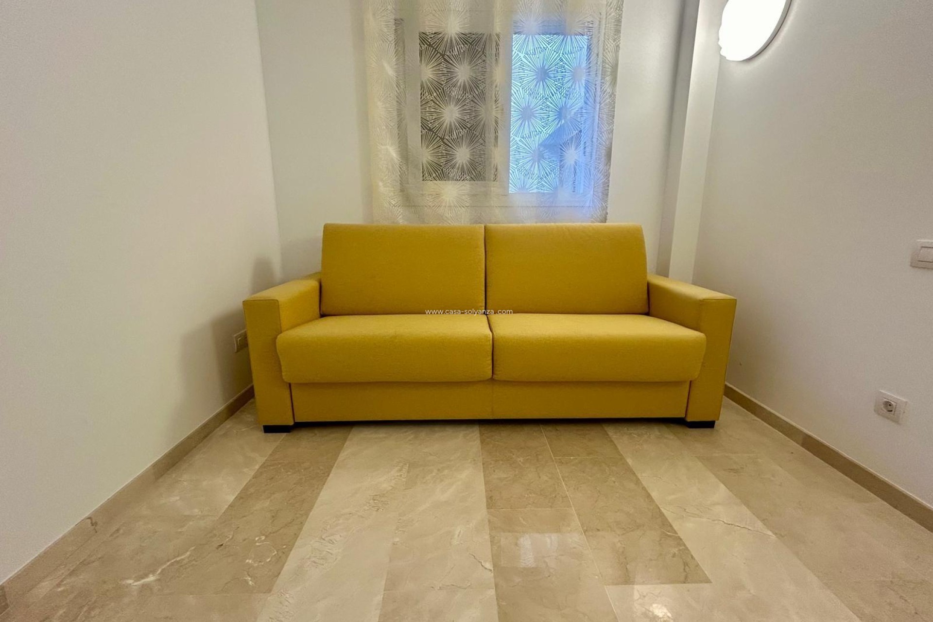 Resale - Apartment / flat - Torrevieja - Punta Prima