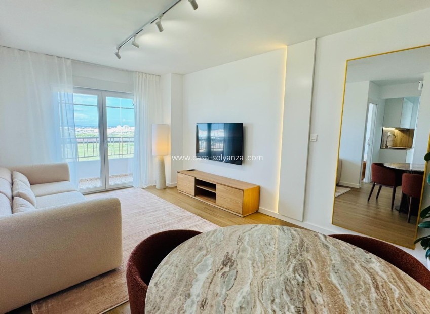 Resale - Apartment / flat - Torrevieja - Punta Prima