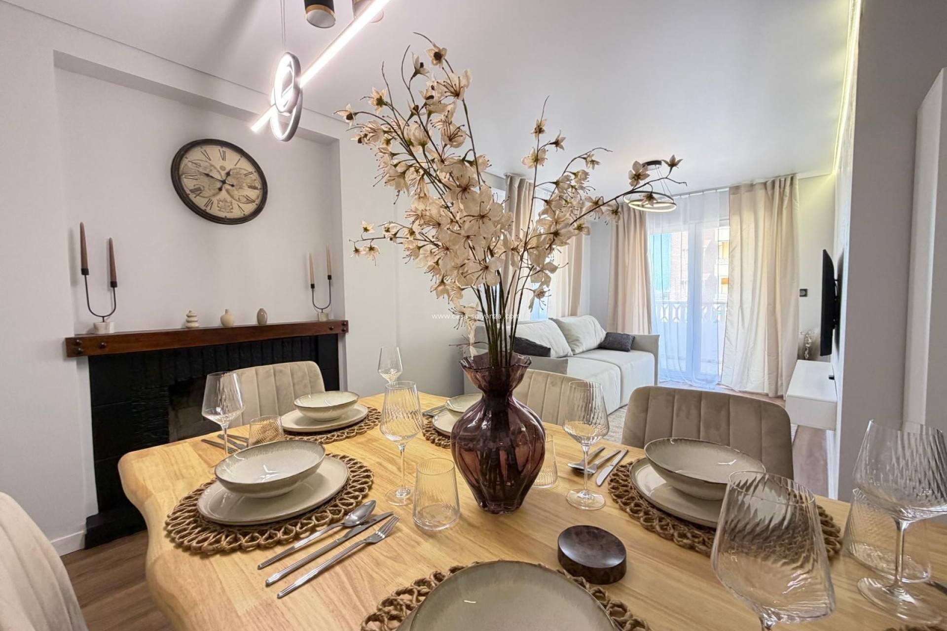 Resale - Apartment / flat - Torrevieja - Punta Prima
