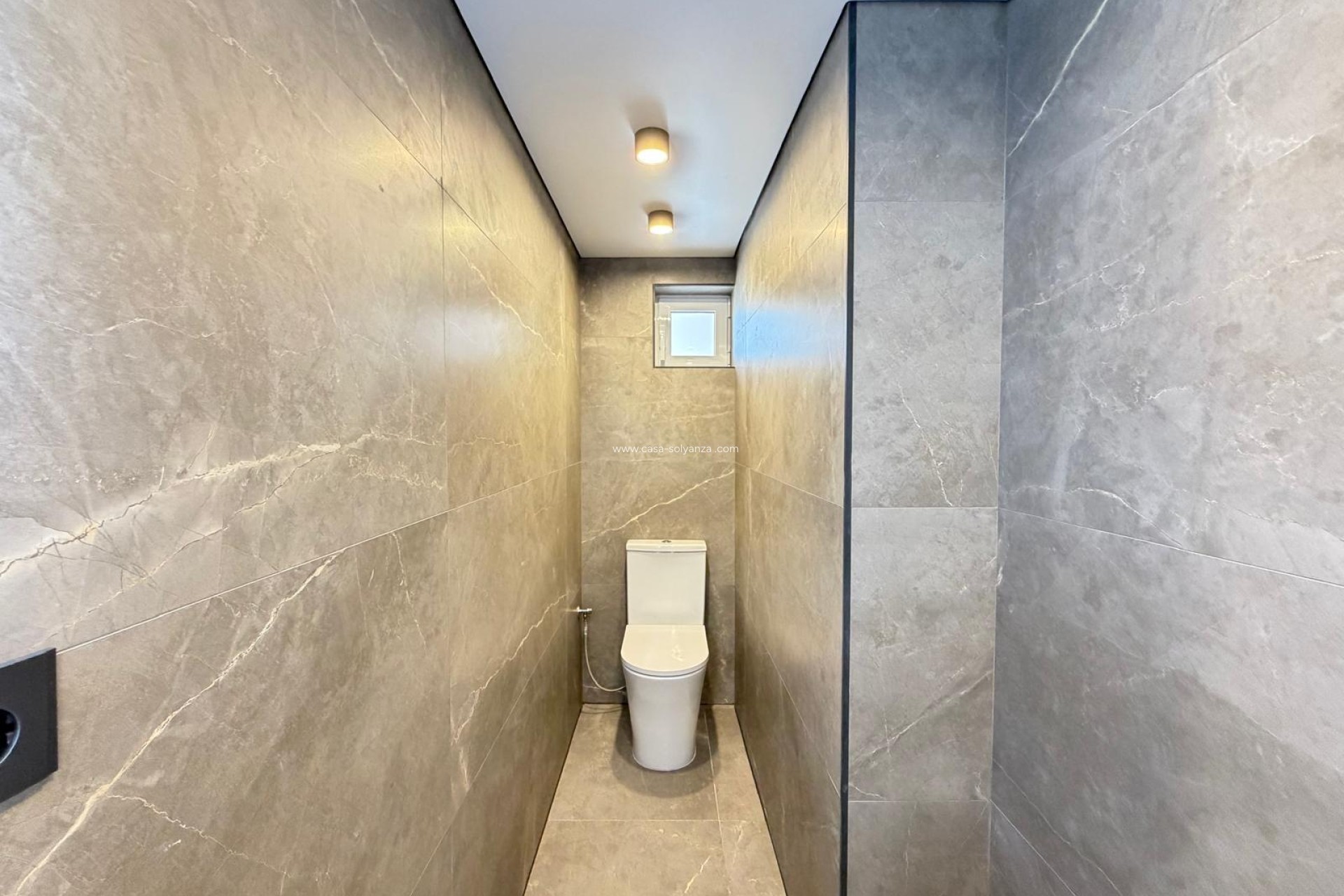 Resale - Apartment / flat - Torrevieja - Punta Prima