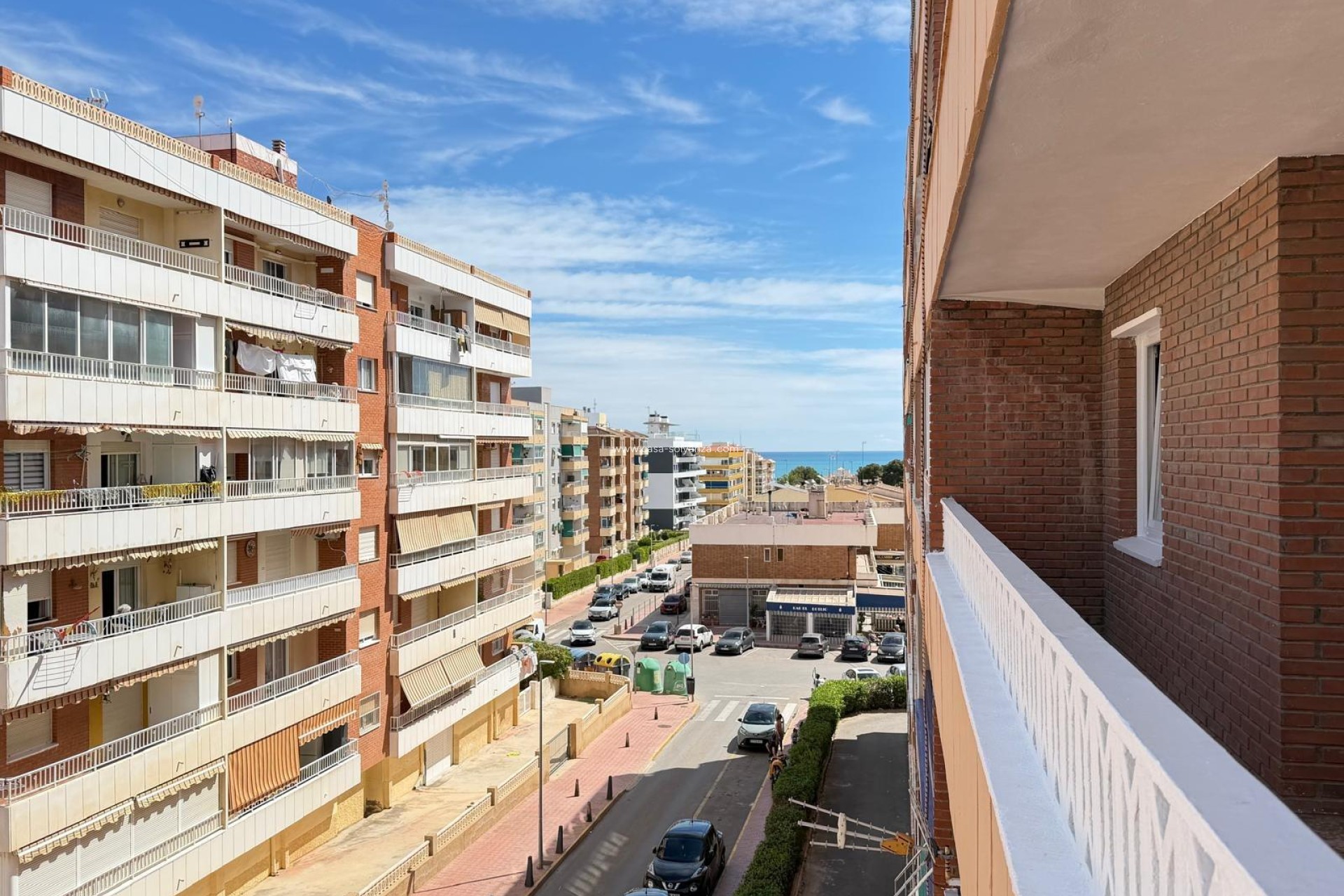 Resale - Apartment / flat - Torrevieja - Punta Prima