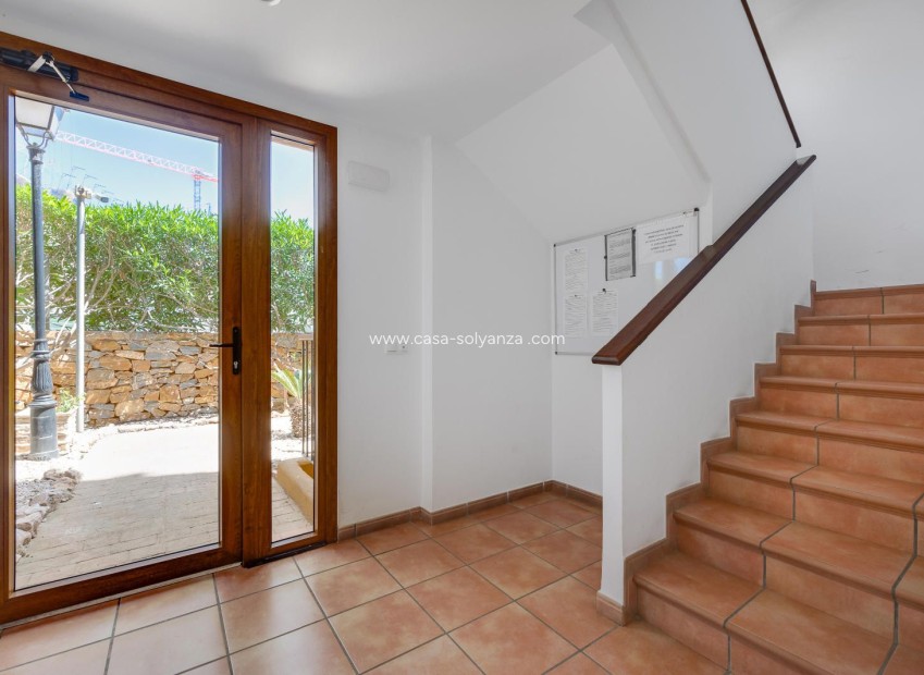 Resale - Apartment / flat - Torrevieja - Punta Prima