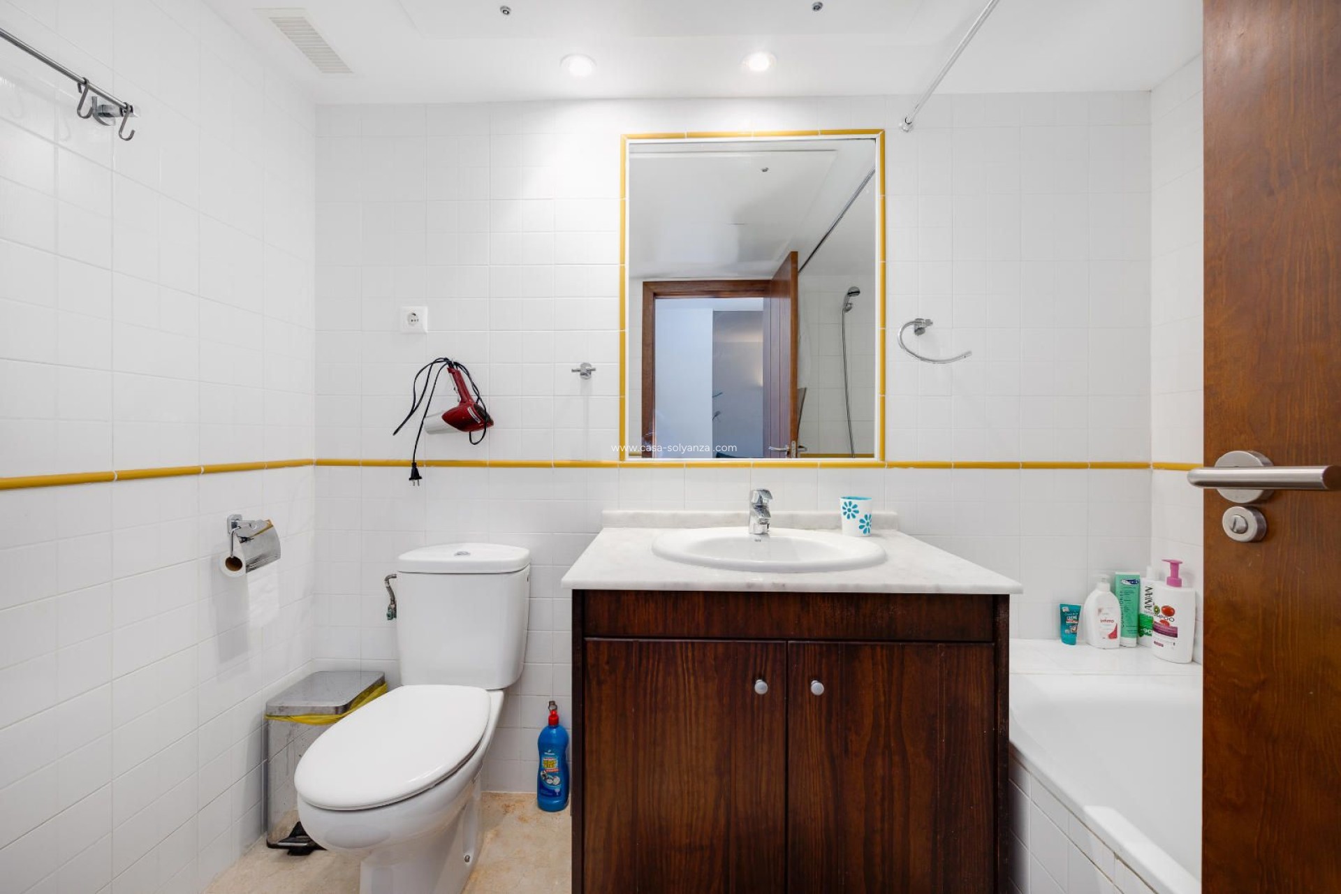 Resale - Apartment / flat - Torrevieja - Punta Prima