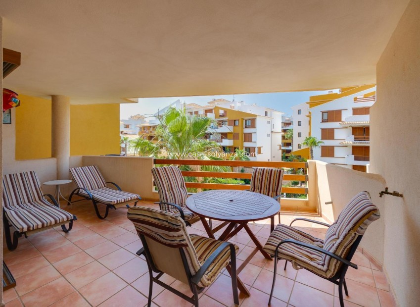 Resale - Apartment / flat - Torrevieja - Punta Prima