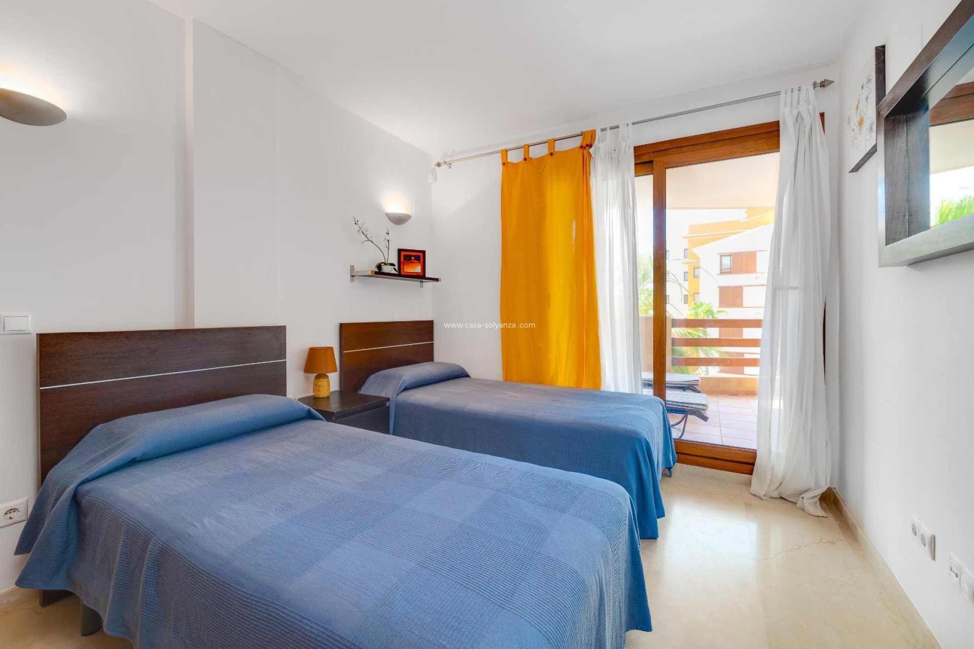 Resale - Apartment / flat - Torrevieja - Punta Prima