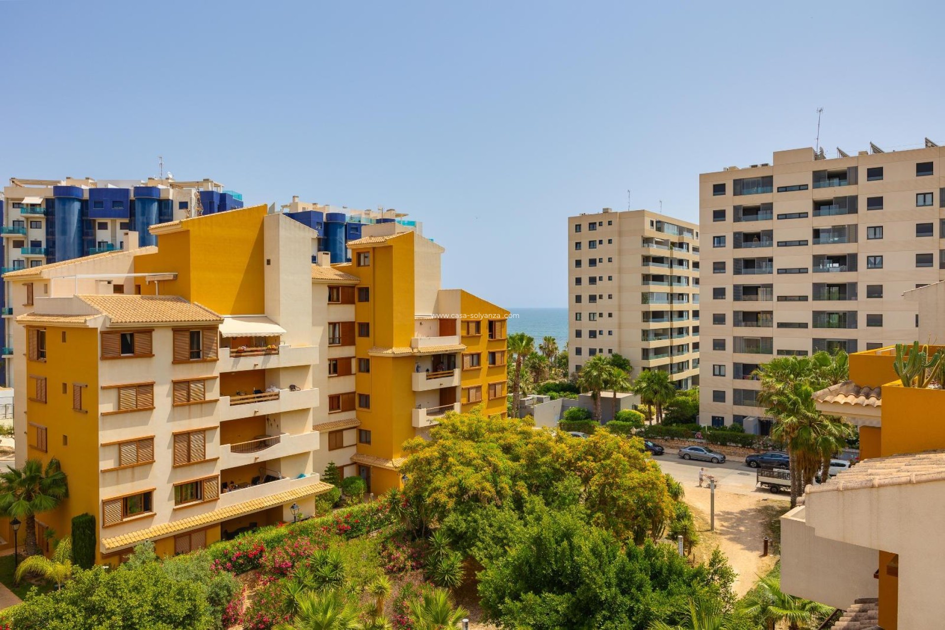Resale - Apartment / flat - Torrevieja - Punta Prima