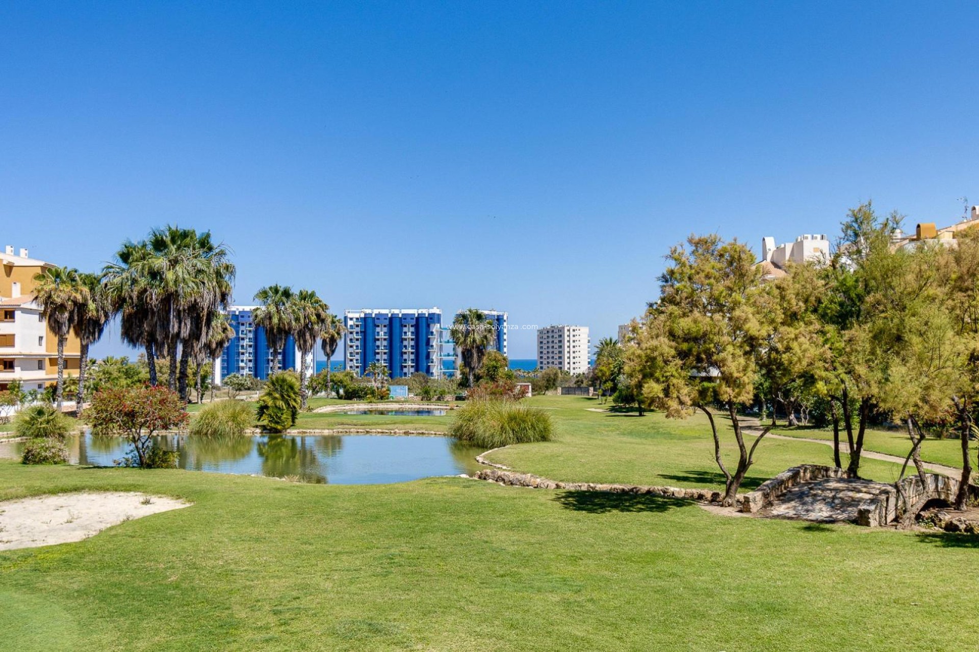 Resale - Apartment / flat - Torrevieja - Punta Prima