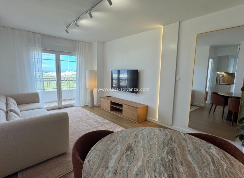 Resale - Apartment / flat - Torrevieja - Punta Prima